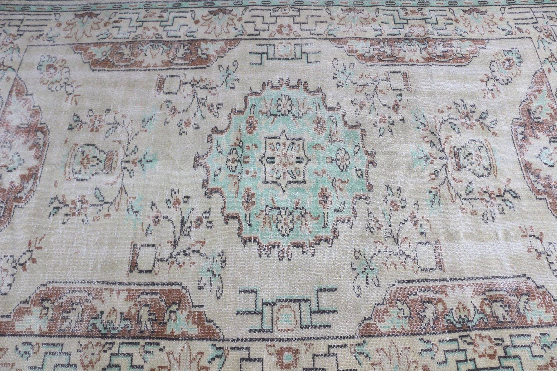 Vintage Halı, Türk Halıları, Oturma Odası Halıları, Yer Halısı, 5.1x8 ft Büyük Halı, Oushak Halısı, Yatak Odası Halıları, Bej Mutfak Halıları, Yatak Odası Halıları