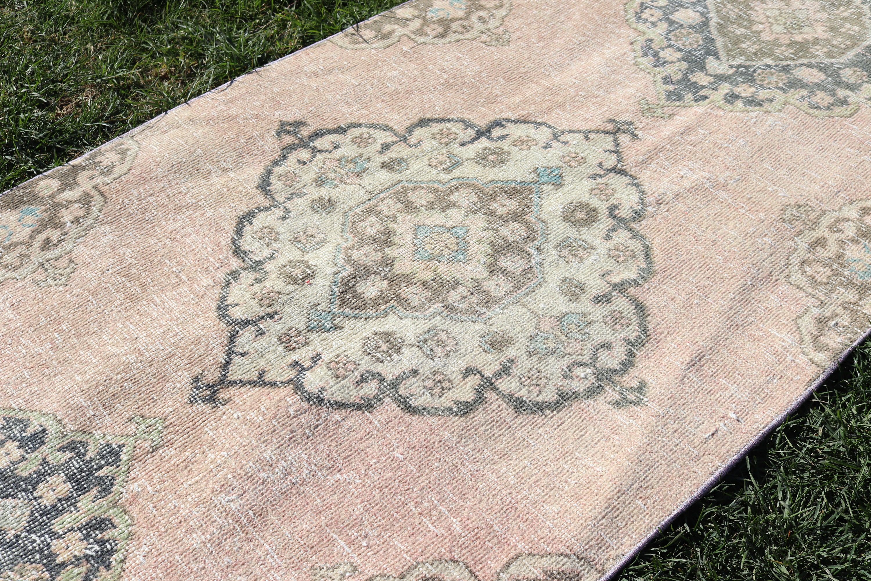 Vintage Runner Halı, Estetik Halılar, Oryantal Halı, 2,8x13,2 ft Runner Halı, Türk Halıları, Pembe Nötr Halı, Vintage Halı