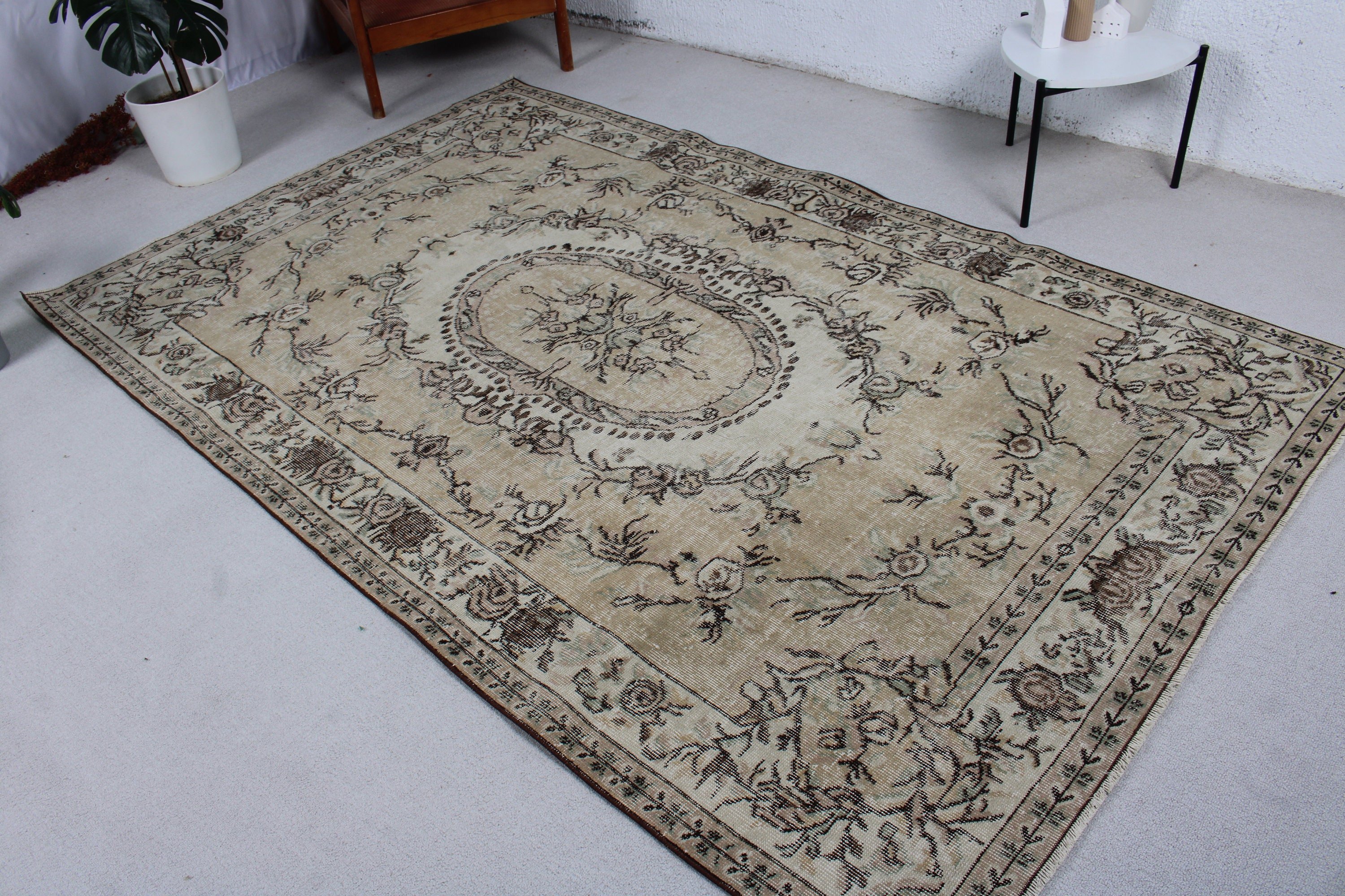 Büyük Vintage Halılar, Büyük Oushak Halıları, 5,3x8,5 ft Büyük Halı, Bej Nötr Halı, Fas Halıları, Vintage Halılar, Türk Halısı