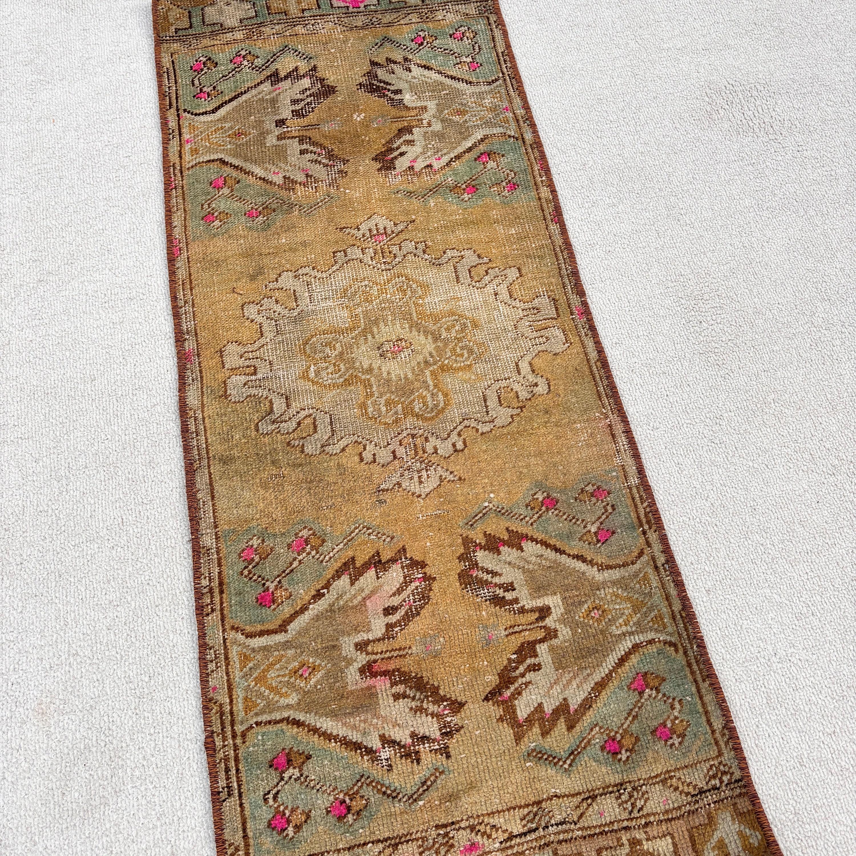 Türk Halısı, 1.3x3.3 ft Küçük Halı, Mutfak Halıları, El Dokuma Halı, Sarı Anadolu Halıları, Vintage Halılar, Havalı Halılar, Giriş Halısı, Sanatsal Halı