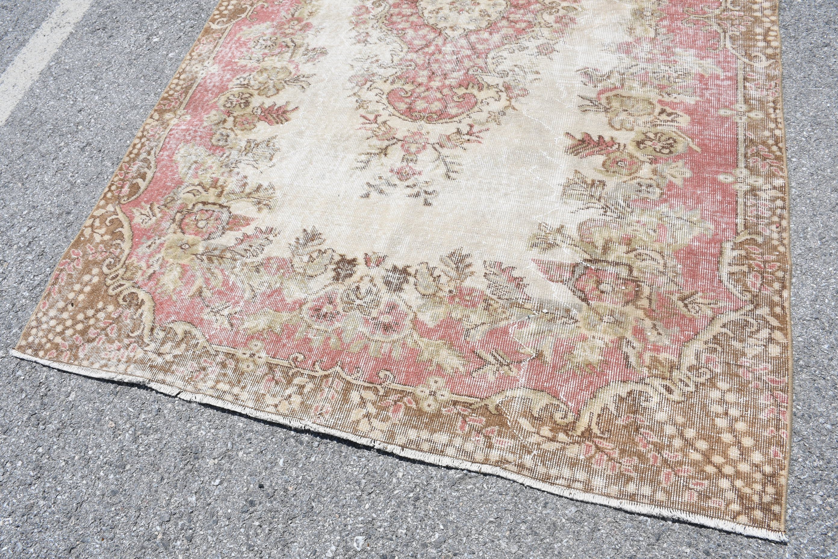 Pink Kitchen Rug, Salon Rug, Bedroom Rug, Anatolian Rugs, 5.4x8.6 ft Large Rug, Turkish Rug, Hand Knotted Rugs, Vintage Rugs