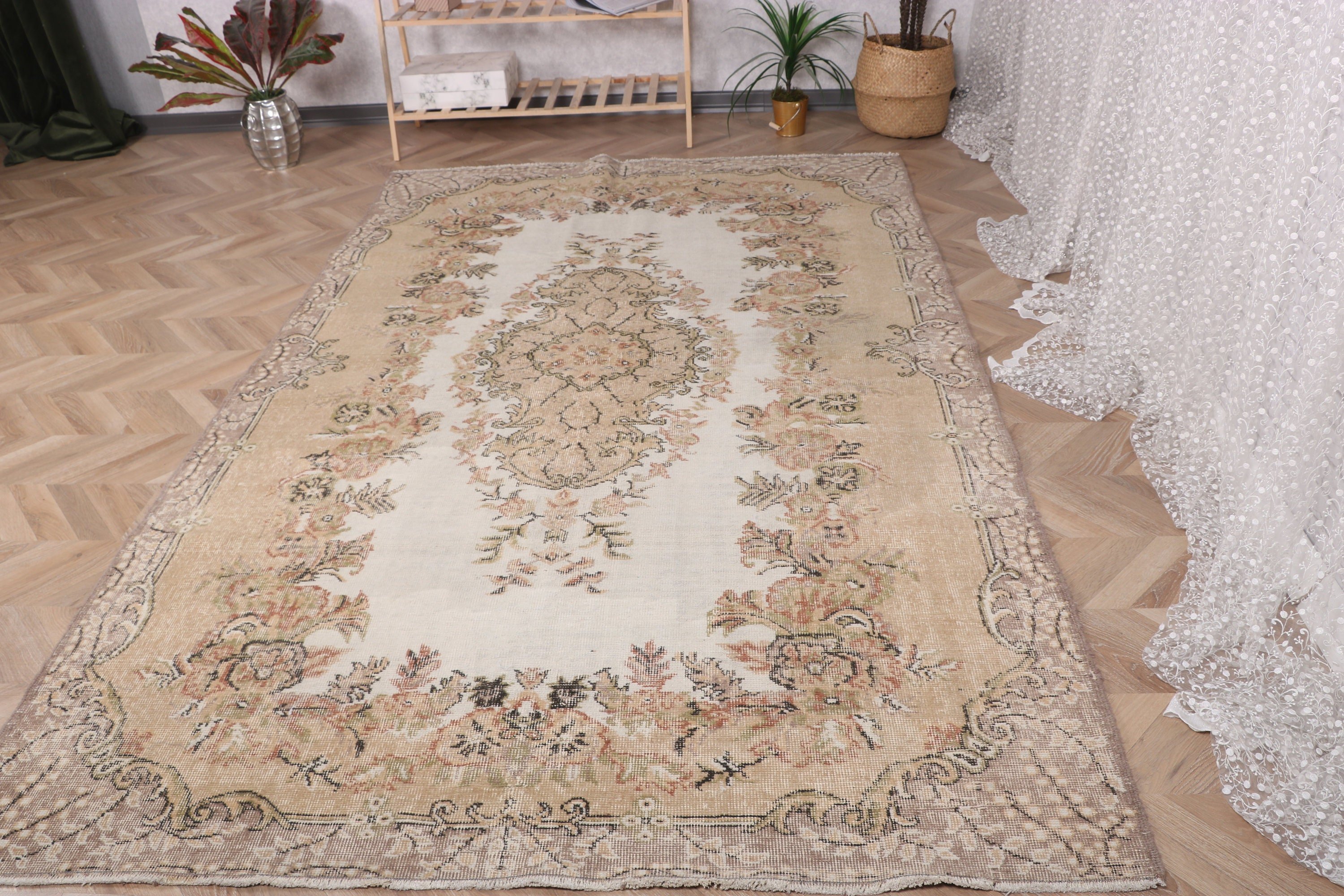 Turkish Rug, Kitchen Rugs, Living Room Rug, 5.5x9.1 ft Large Rug, Aesthetic Rug, Dining Room Rug, Luxury Rugs, Vintage Rugs, Beige Wool Rug