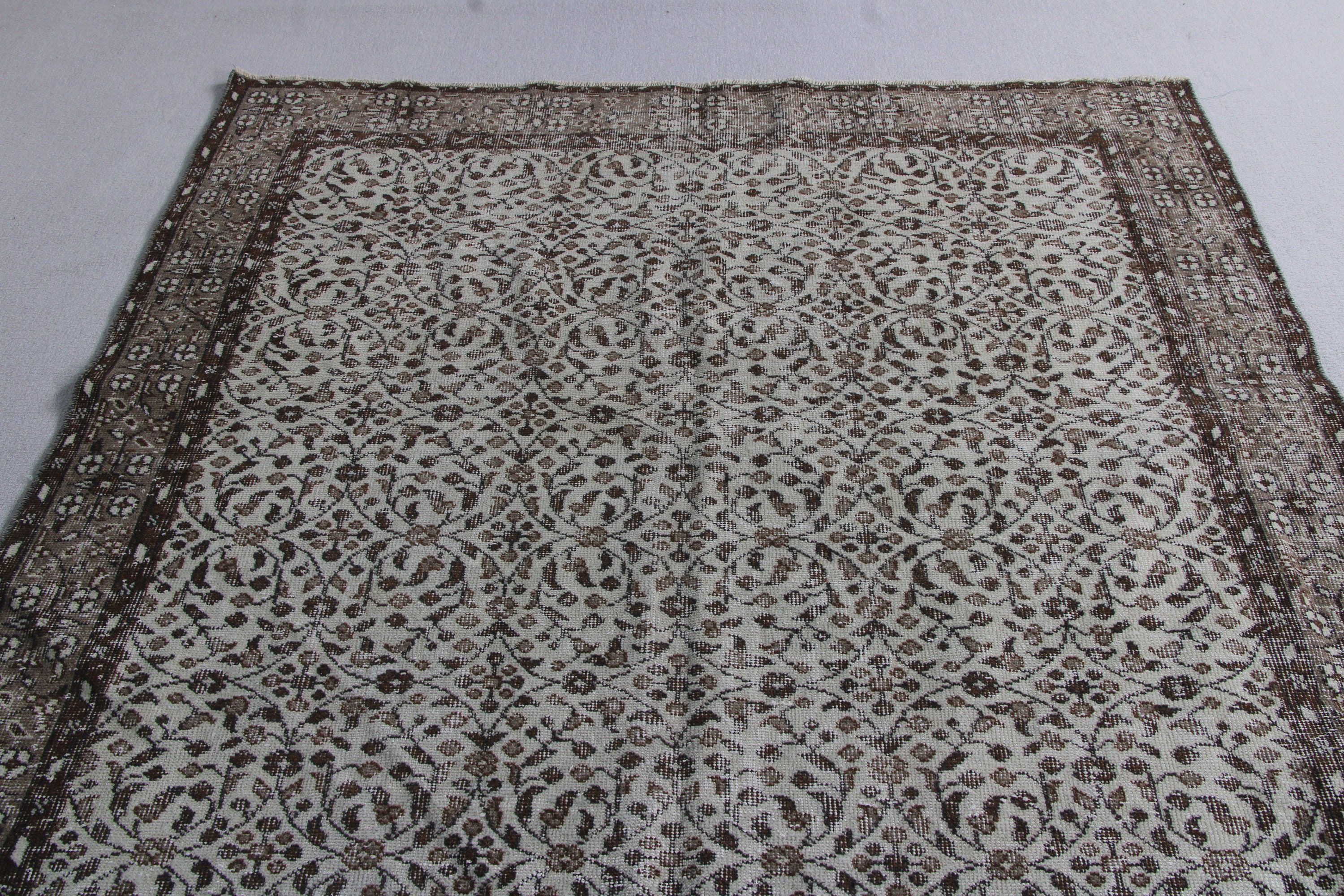 Büyük Yün Halı Halıları, 5.7x9 ft Büyük Halı, Vintage Halı, Oturma Odası Halısı, Türk Halıları, Soğuk Halı, Büyük Boho Halısı, Bej Soğuk Halılar, Modern Halılar