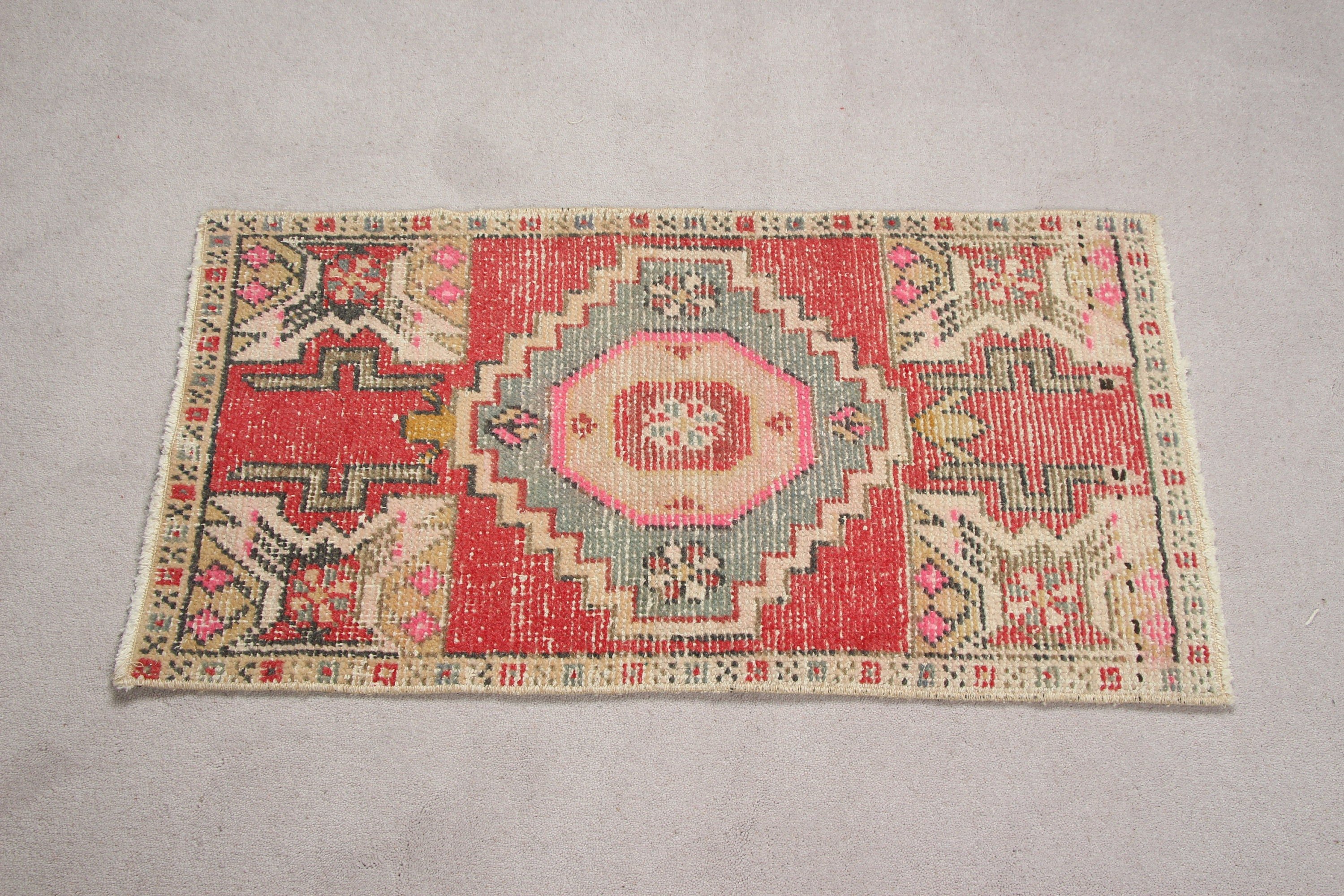 Vintage Halılar, 1.5x2.9 ft Küçük Halı, Antika Halı, Paspas Halıları, Yatak Odası Halıları, Kırmızı Mutfak Halıları, Banyo Halısı, Türk Halısı, Yün Halı