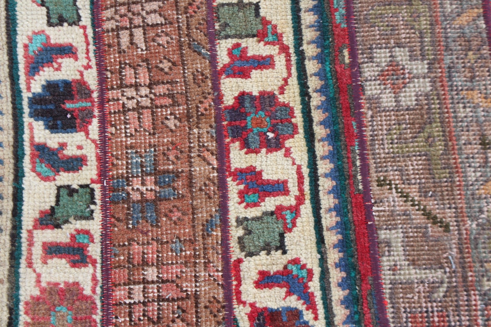 Türk Halıları, Giriş Halısı, Yer Halısı, Çocuk Odası Halıları, Vintage Halılar, Boho Halısı, Çocuk Odası Halısı, 2x2,7 ft Küçük Halı, Oushak Halısı, Yeşil Yün Halıları