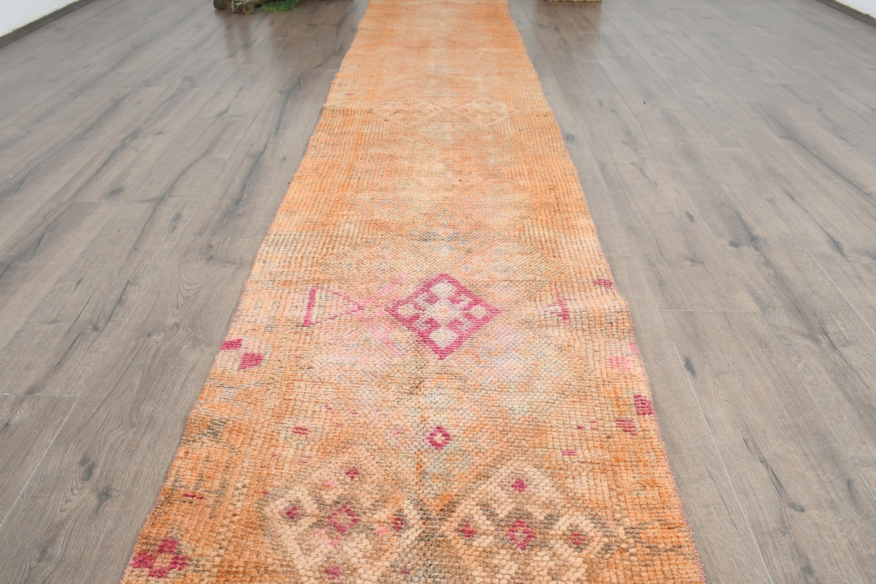 2.2x12.8 ft Runner Halı, Koridor Halıları, Mutfak Halısı, Turuncu Soğuk Halılar, Türkiye Halısı, Türk Halısı, Koridor Halıları, Vintage Halılar