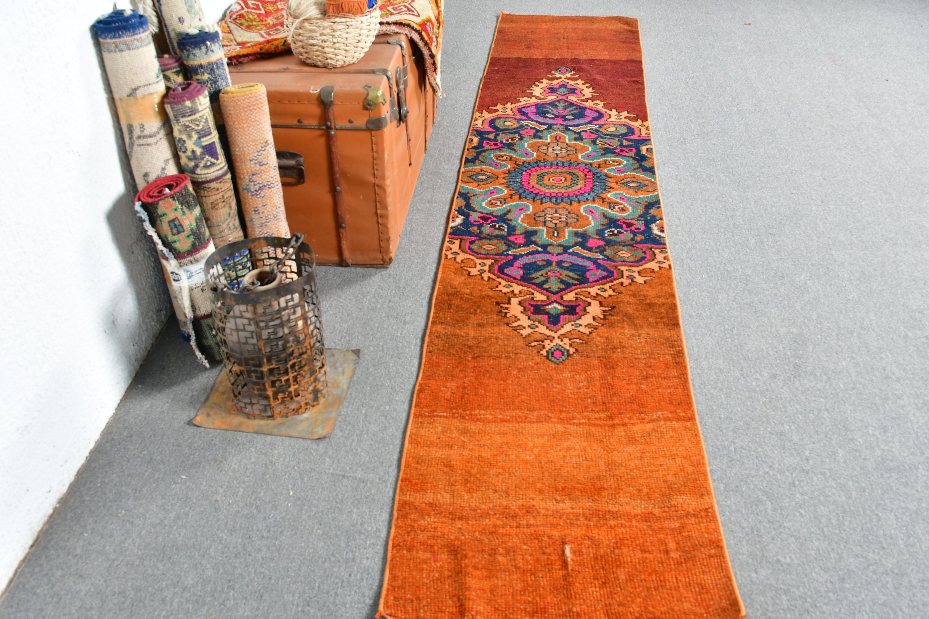 Koridor Halıları, Koridor Halıları, Koridor Halısı, Kahverengi Yün Halı, Soğuk Halı, Oushak Halıları, 2x10,3 ft Runner Halısı, Vintage Halılar, Türk Halısı