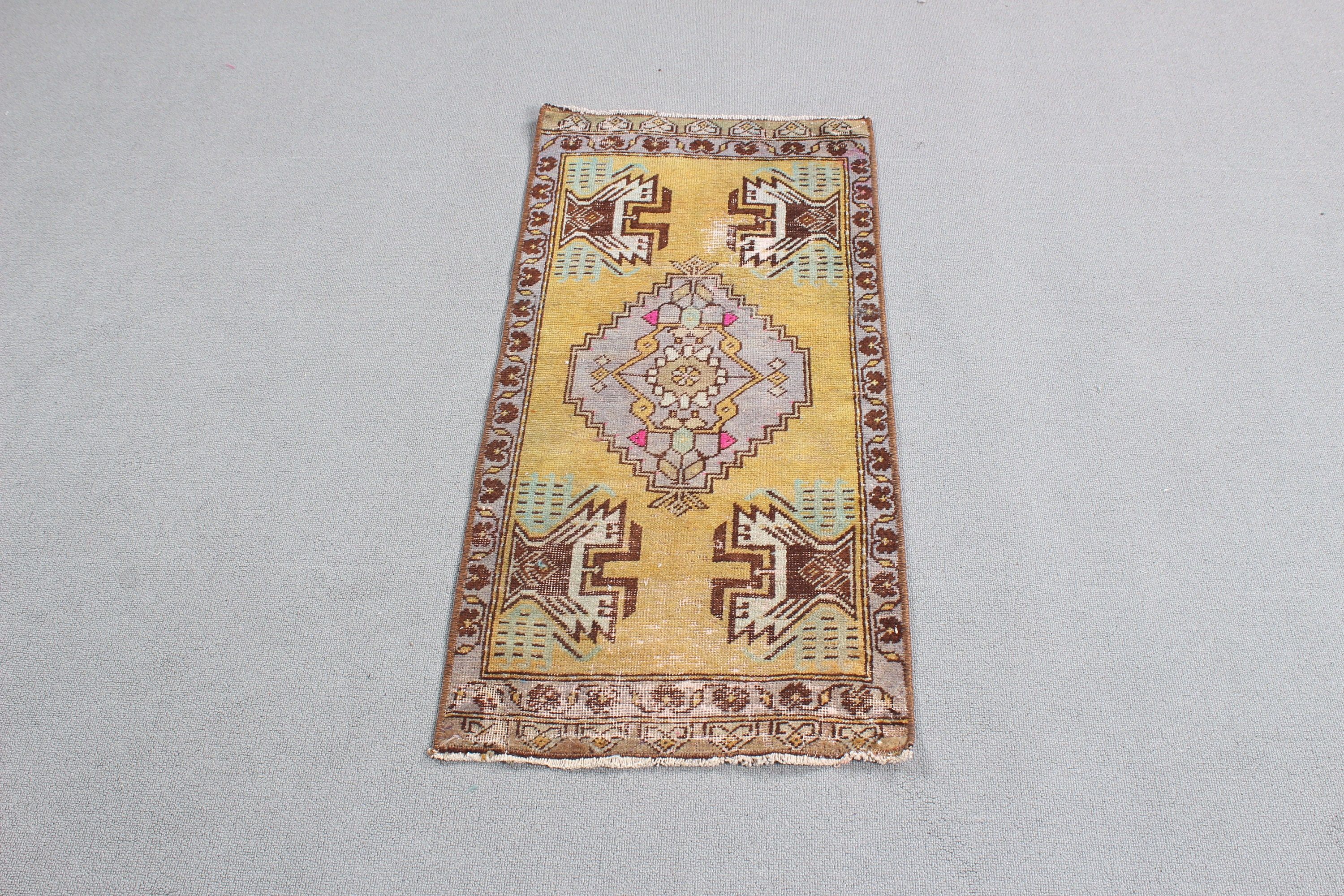 Kahverengi 1.5x3.3 ft Küçük Halılar, Paspas Halıları, Anadolu Halısı, Vintage Halı, Küçük Boho Halısı, Lüks Halı, Aztek Halısı, Türk Halıları