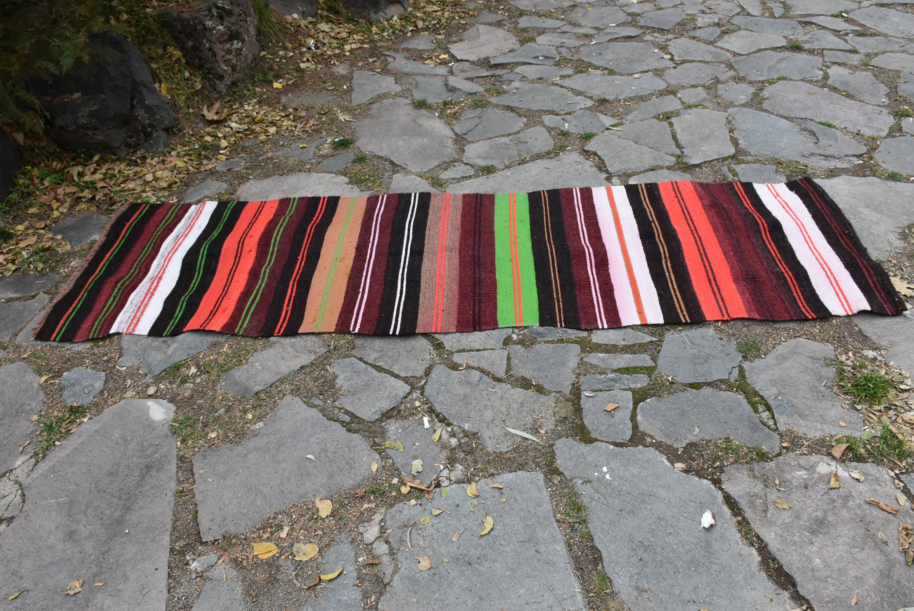 Yün Halılar, Kırmızı Yer Halısı, Yer Halısı, 2,5x8,2 ft Yolluk Halıları, Vintage Halılar, Koridor Halıları, Kilim, Koridor Halıları, Merdiven Halısı, Türk Halısı