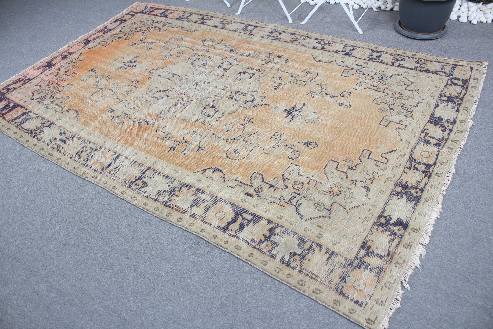 Vintage Halılar, Yün Halı, 5,5x8,8 ft Büyük Halı, Turuncu Yün Halılar, Yemek Odası Halıları, Oushak Halı, Yatak Odası Halıları, Türk Halıları, Salon Halısı