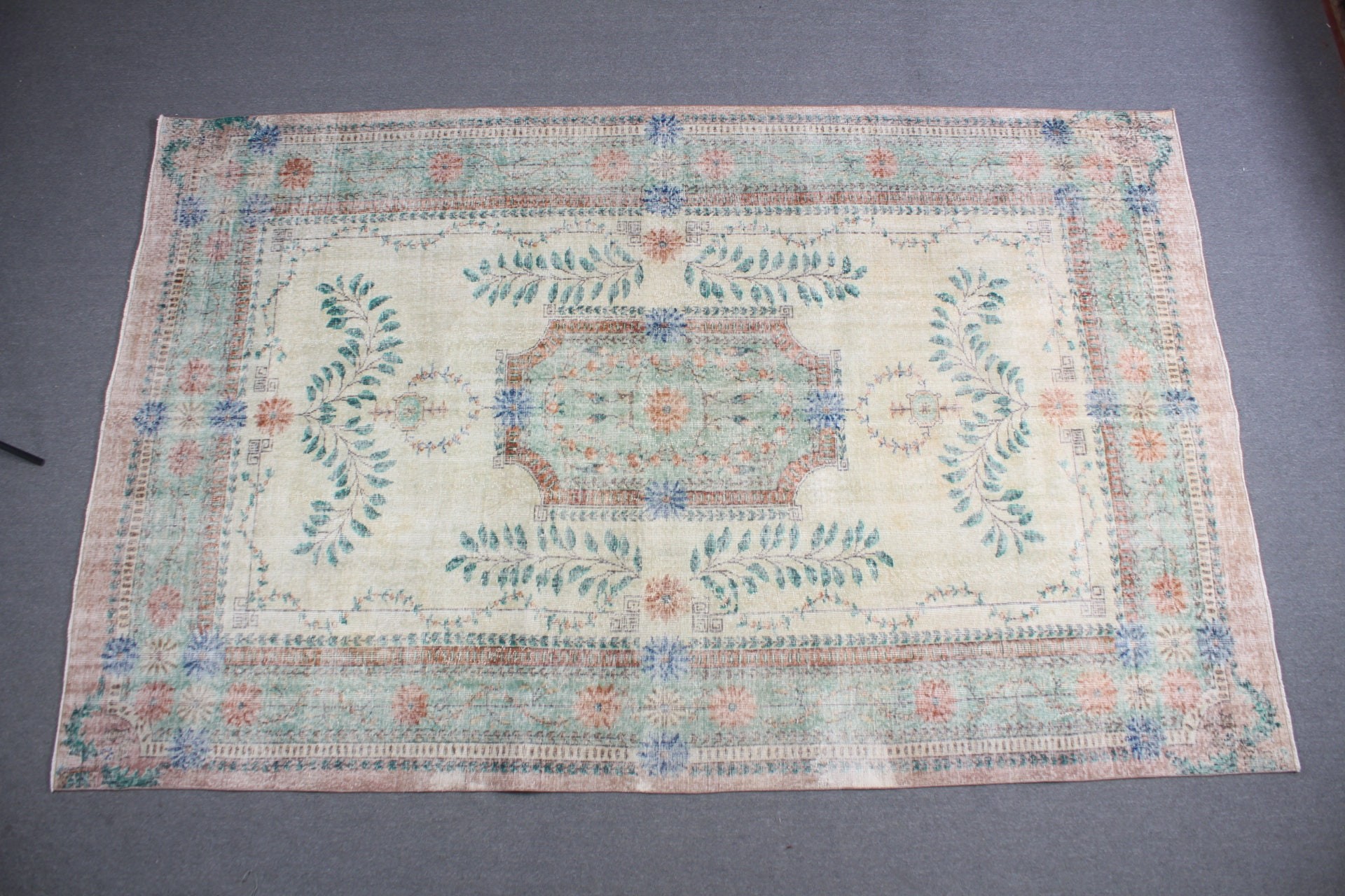 7.3x11.5 ft Büyük Boy Halı, Türk Halısı, Antika Halı, Vintage Halılar, Yeşil Yer Halısı, Oturma Odası Halıları, Anadolu Halıları, Sevimli Halı, Salon Halıları