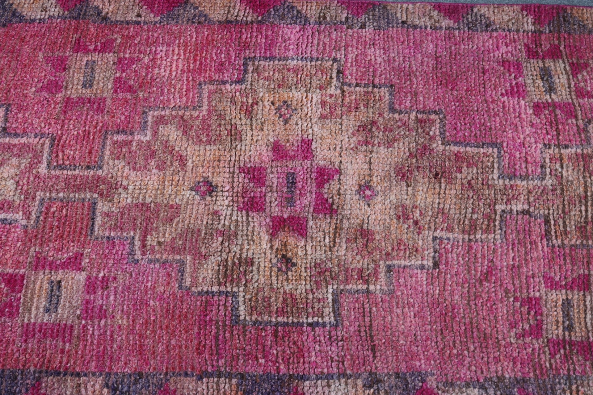 2.6x9.7 ft Runner Halıları, Runner Halıları, Türk Halıları, Lüks Halılar, Merdiven Halısı, Pembe Lüks Halı, Yatak Odası Halıları, Koridor Halısı, Vintage Halı