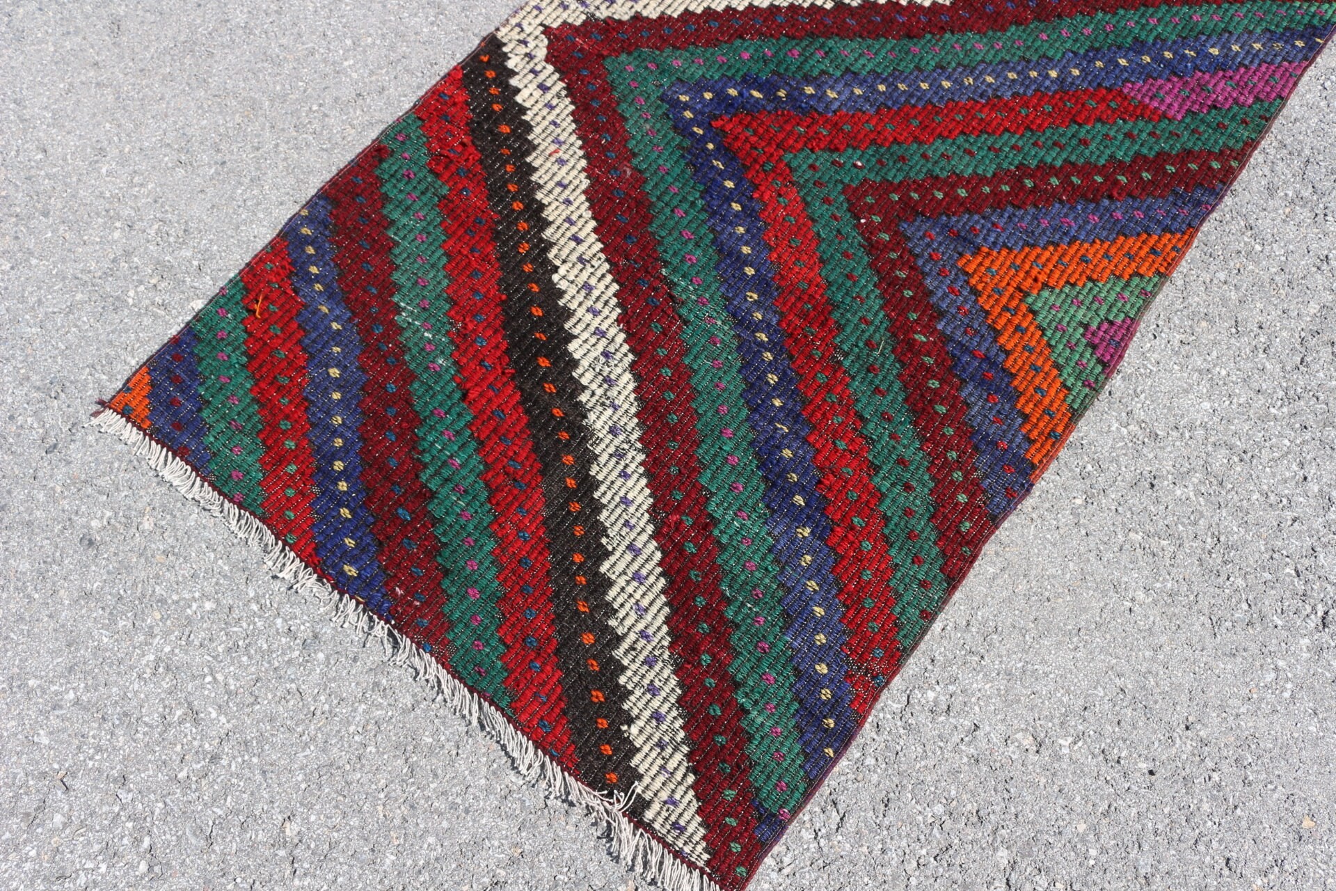 Yatak odası Kilim, Türk Kilim, Ev Kilim, 91x160 cm Antre Kilim, Mutfak Kilim, Giriş Kilim, Mutfak Kilim, Anadolu Kilim, Siyah Uşak Kilim