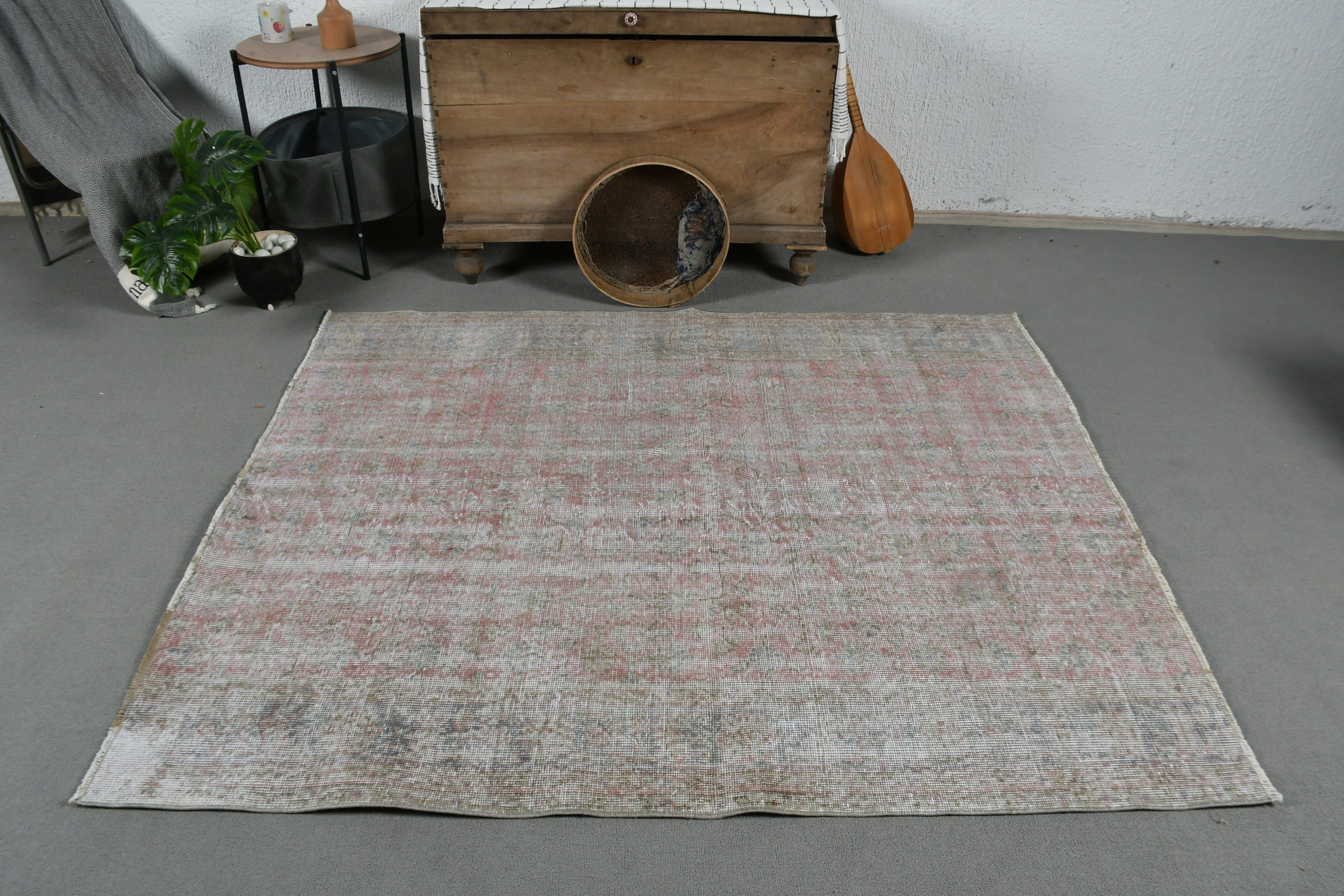 Nursery Rugs, Turkish Rugs, Living Room Rug, 5.1x5.9 ft Area Rug, Antique Rugs, Vintage Rug, Pink Antique Rug, Boho Rug, Kitchen Rugs