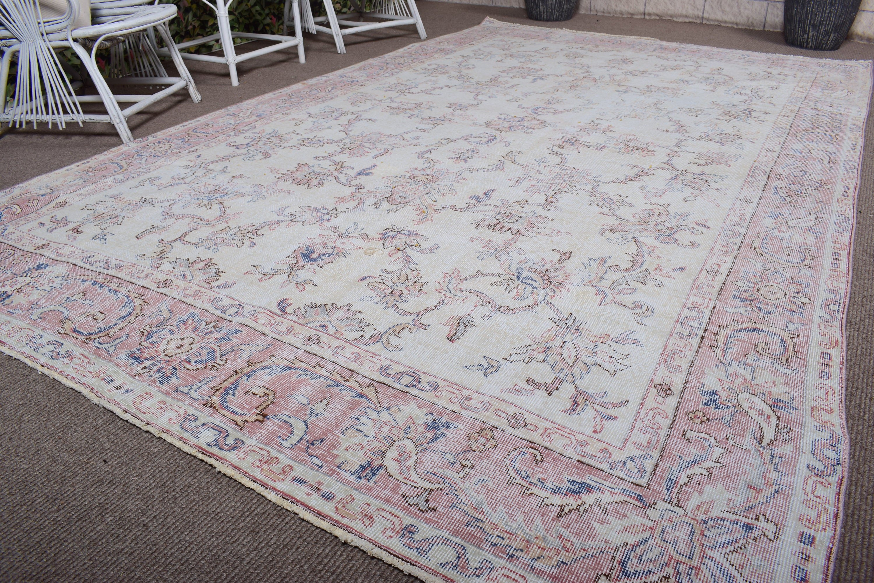 Vintage Rug, 7.3x11.2 ft Oversize Rug, Beige Antique Rug, Anatolian Rug, Turkish Rugs, Living Room Rug, Boho Rugs, Oversize Vintage Rug