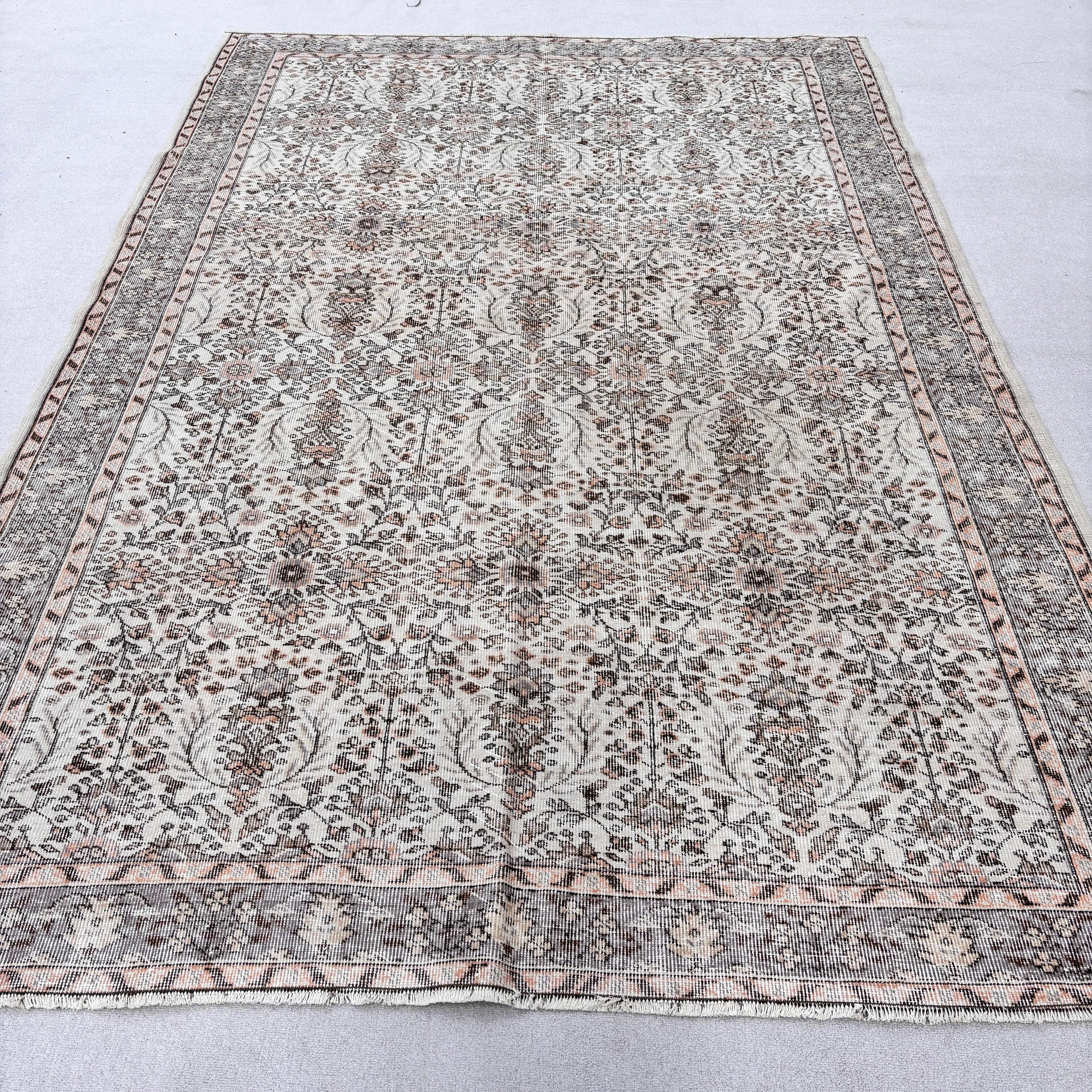 Brown Anatolian Rugs, Anatolian Rugs, Geometric Rug, Vintage Rug, 6.9x10.2 ft Oversize Rugs, Saloon Rugs, Dining Room Rug, Turkish Rugs