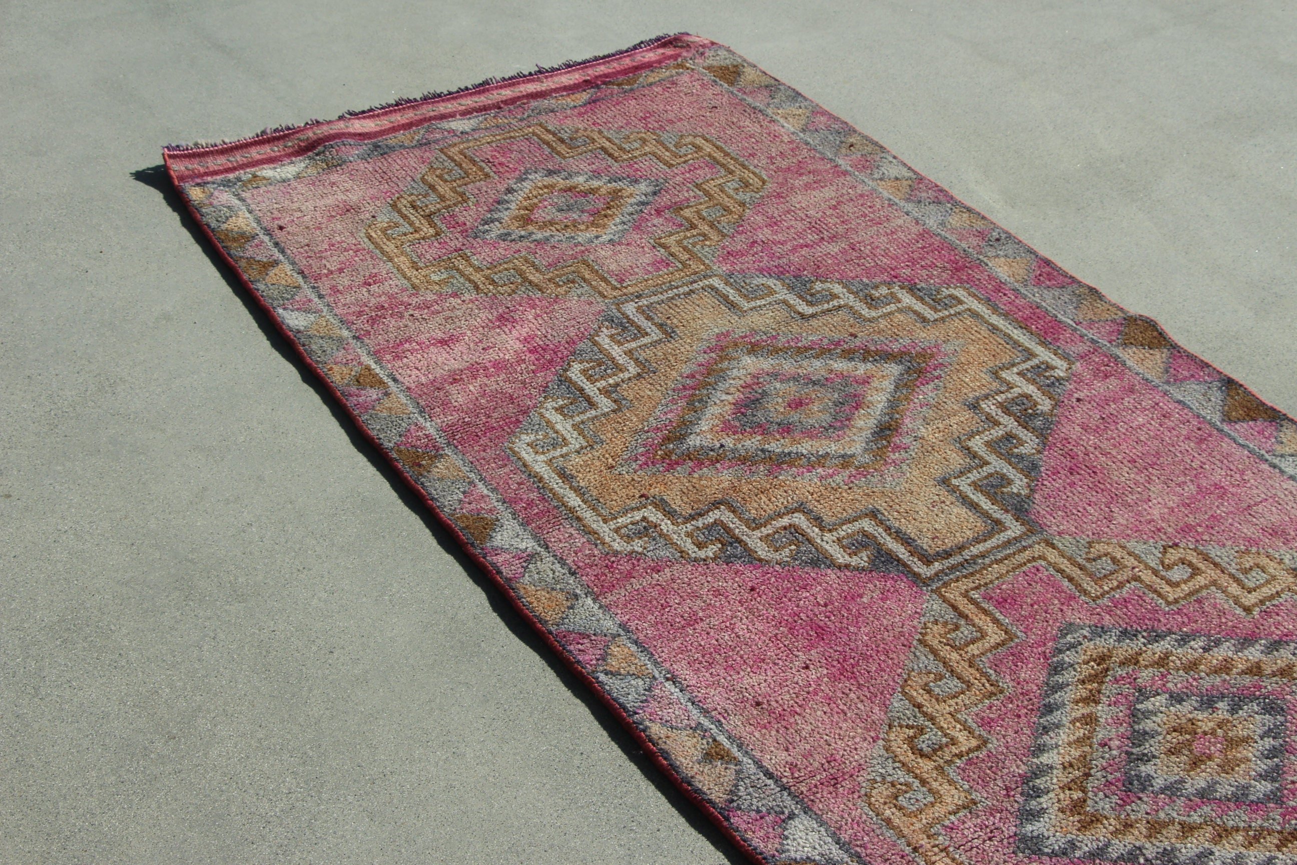 Pembe Geometrik Halılar, Vintage Halı, Koridor Halısı, Türk Halısı, 2.9x12.7 ft Runner Halısı, Düz Dokuma Halısı, Uzun Yolluk Halıları