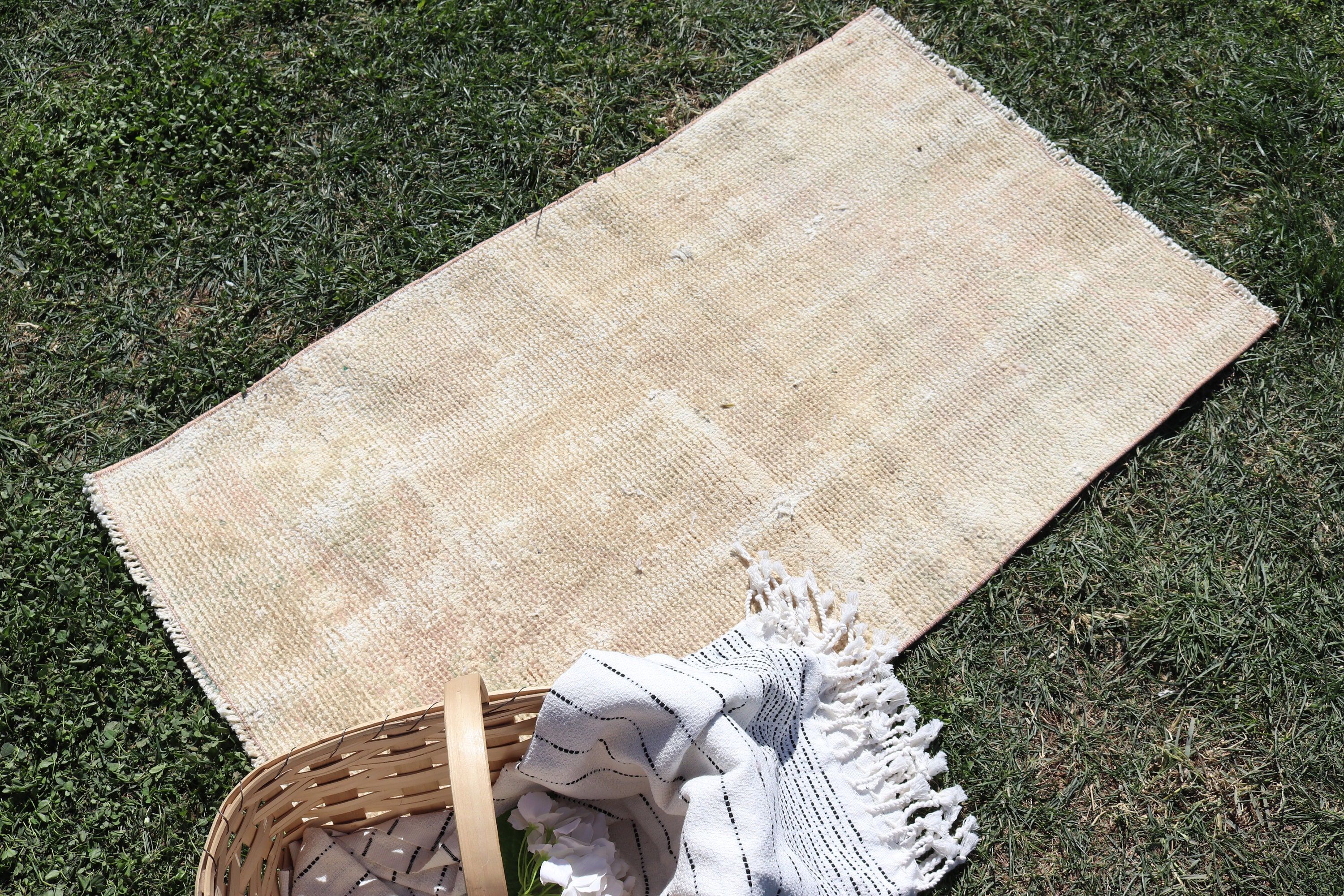 Organic Rugs, Vintage Rug, 2.2x3.8 ft Small Rug, Door Mat Rugs, Nursery Rugs, Handwoven Rugs, Wool Rugs, Turkish Rug, Beige Handwoven Rugs