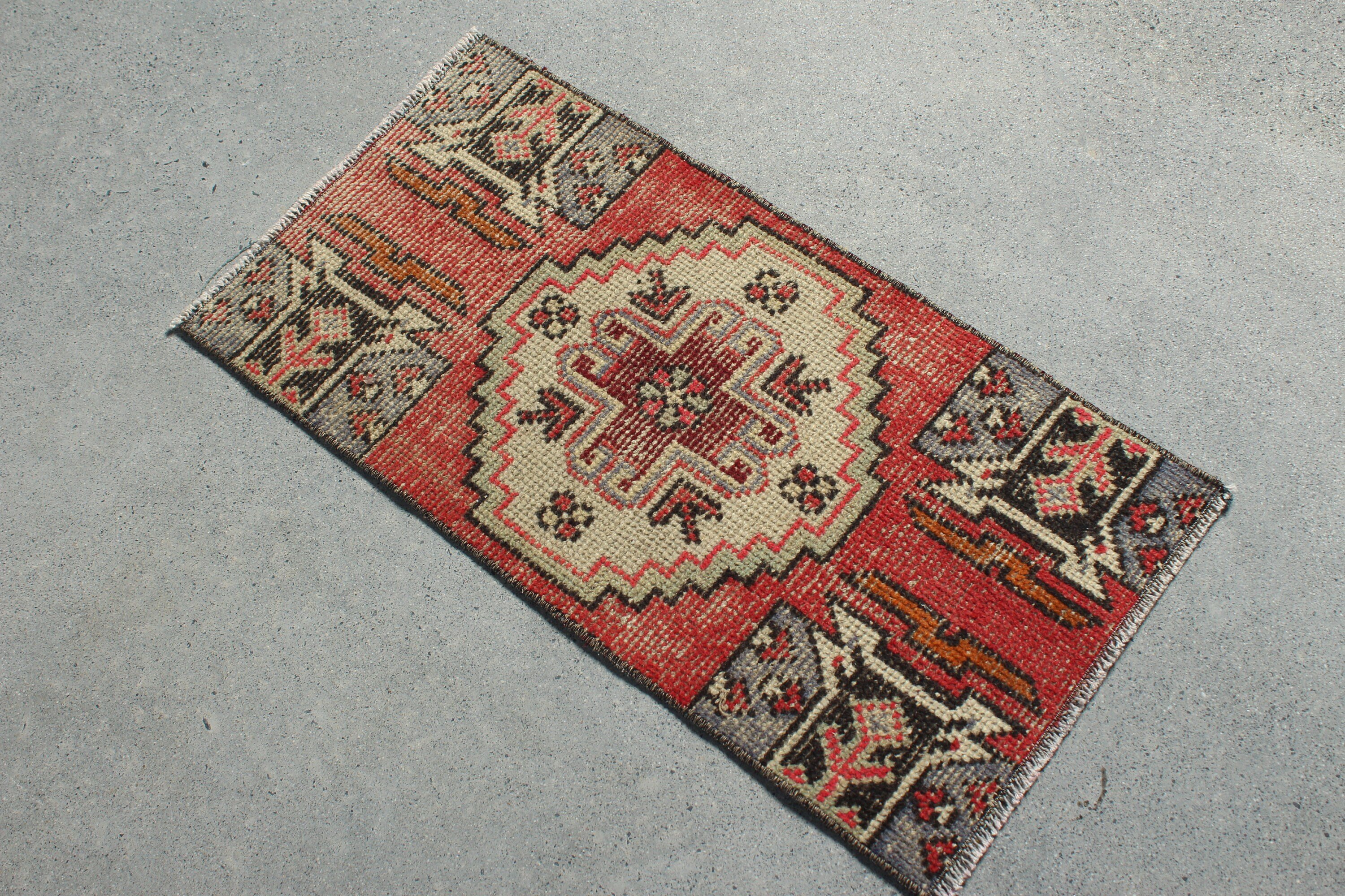 Home Decor Rug, Red Oushak Rug, Car Mat Rugs, Rugs for Nursery, 1.4x2.7 ft Small Rug, Nursery Rug, Vintage Rug, Turkish Rug