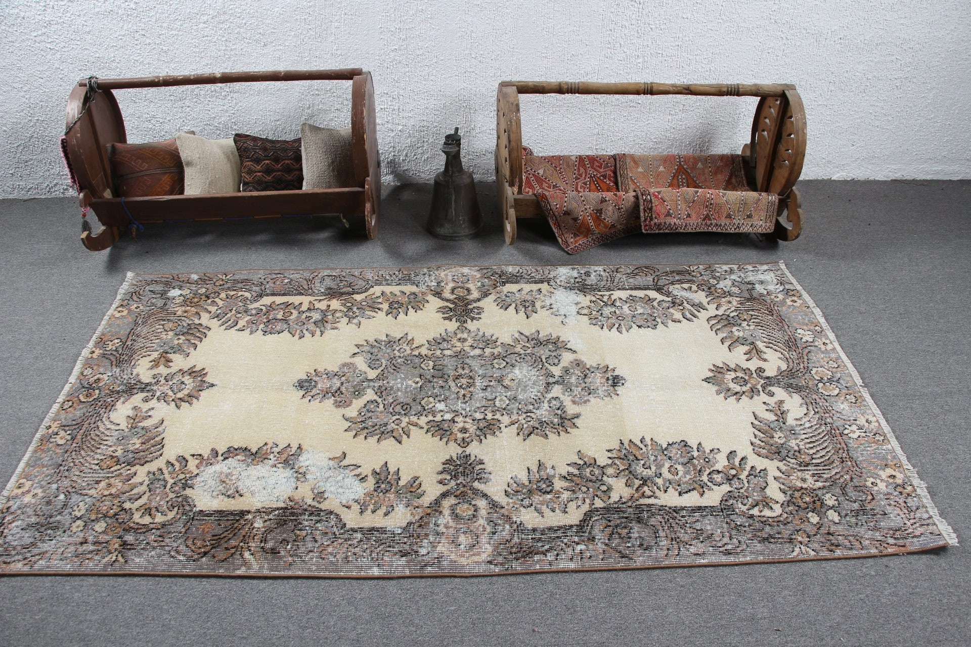 Vintage Halı, Fas Halıları, Türk Halıları, Bej Oushak Halısı, Oushak Halıları, 3,9x7 ft Alan Halısı, Mutfak Halıları, Yatak Odası Halısı, Yemek Odası Halısı