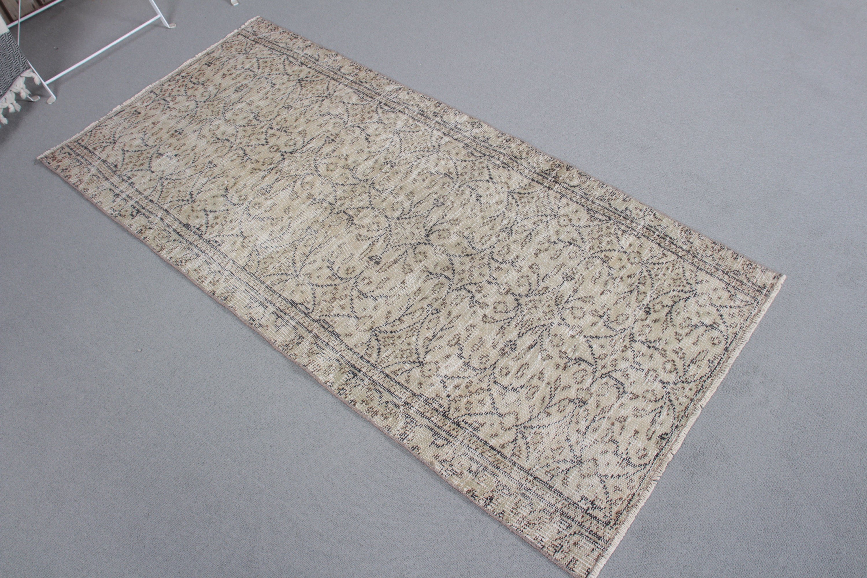 Wall Hanging Rug, Neutral Rugs, Vintage Rug, Kitchen Rug, Beige  2.6x5.5 ft Small Rugs, Modern Rugs, Turkish Rug, Boho Rugs