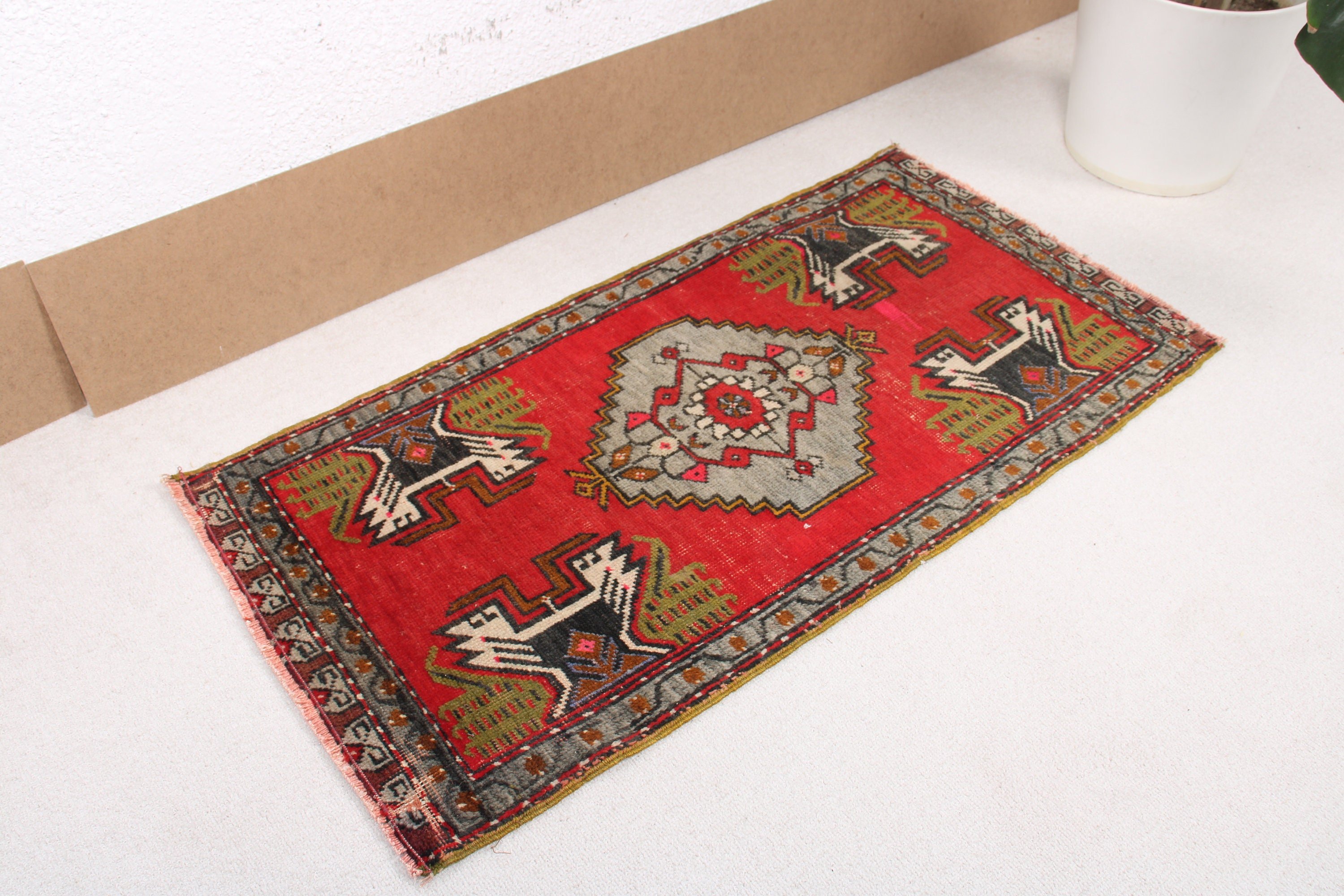 Turkish Rug, Small Boho Rug, Moroccan Rug, Red  1.7x3.4 ft Small Rug, Neutral Rugs, Car Mat Rugs, Vintage Rugs, Rugs for Bath