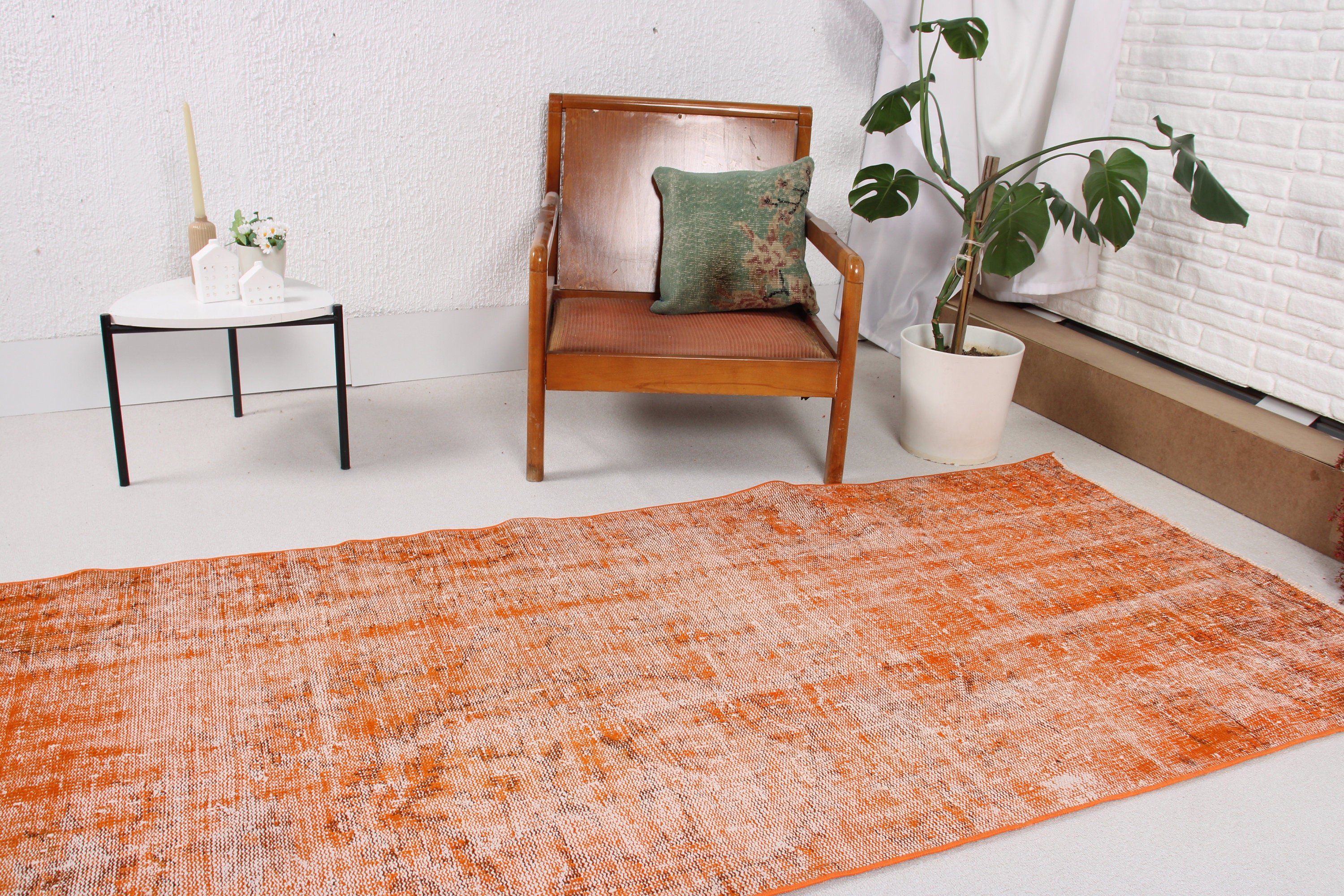 Vintage Rugs, Orange Oushak Rug, Corridor Rugs, Beni Ourain Runner Rug, Statement Rugs, Turkish Rugs, 3.5x9.1 ft Runner Rugs, Luxury Rugs