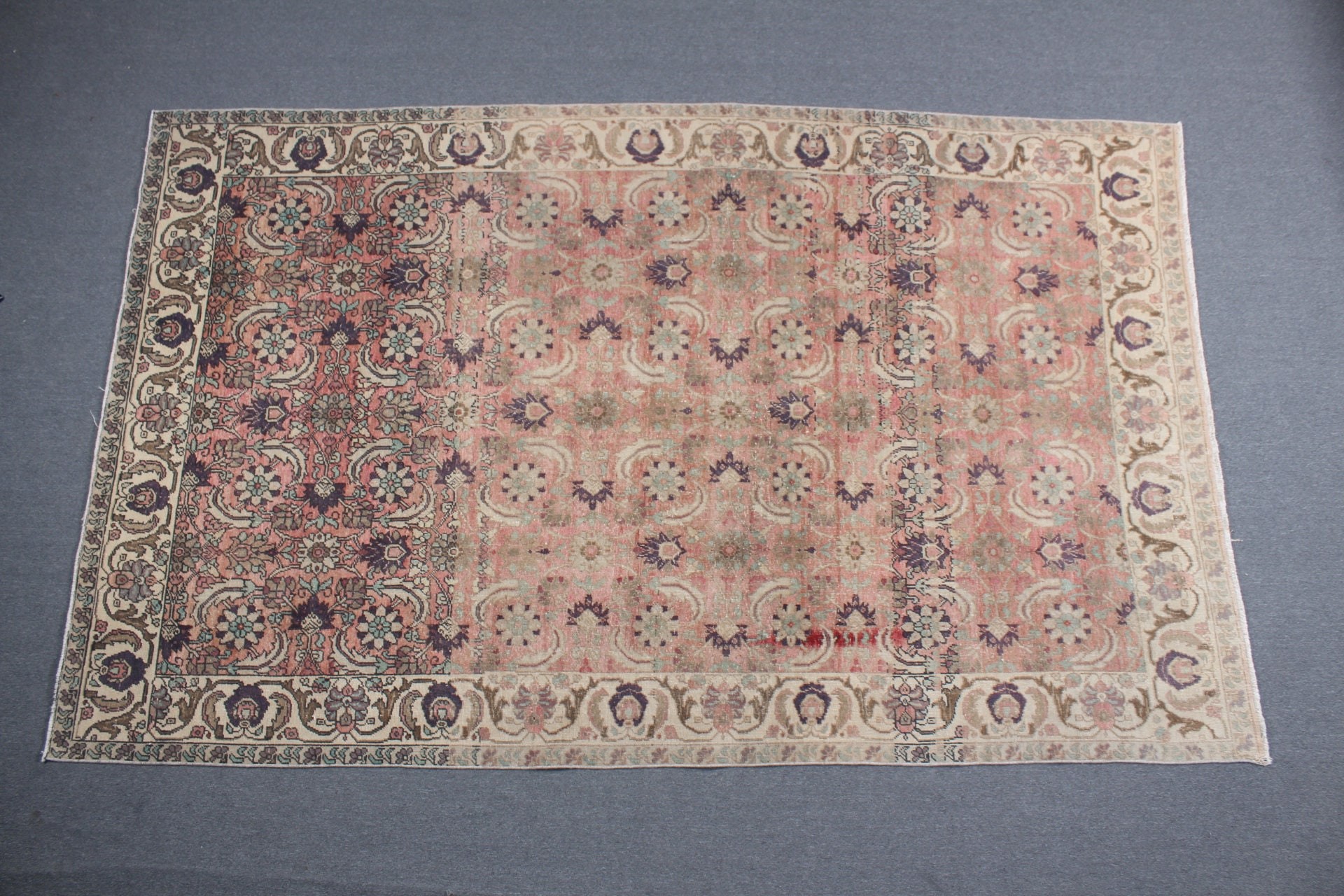 Vintage Rugs, Pink Antique Rugs, Anatolian Rug, 6.8x11.1 ft Oversize Rug, Living Room Rugs, Dining Room Rug, Floor Rugs, Turkish Rug