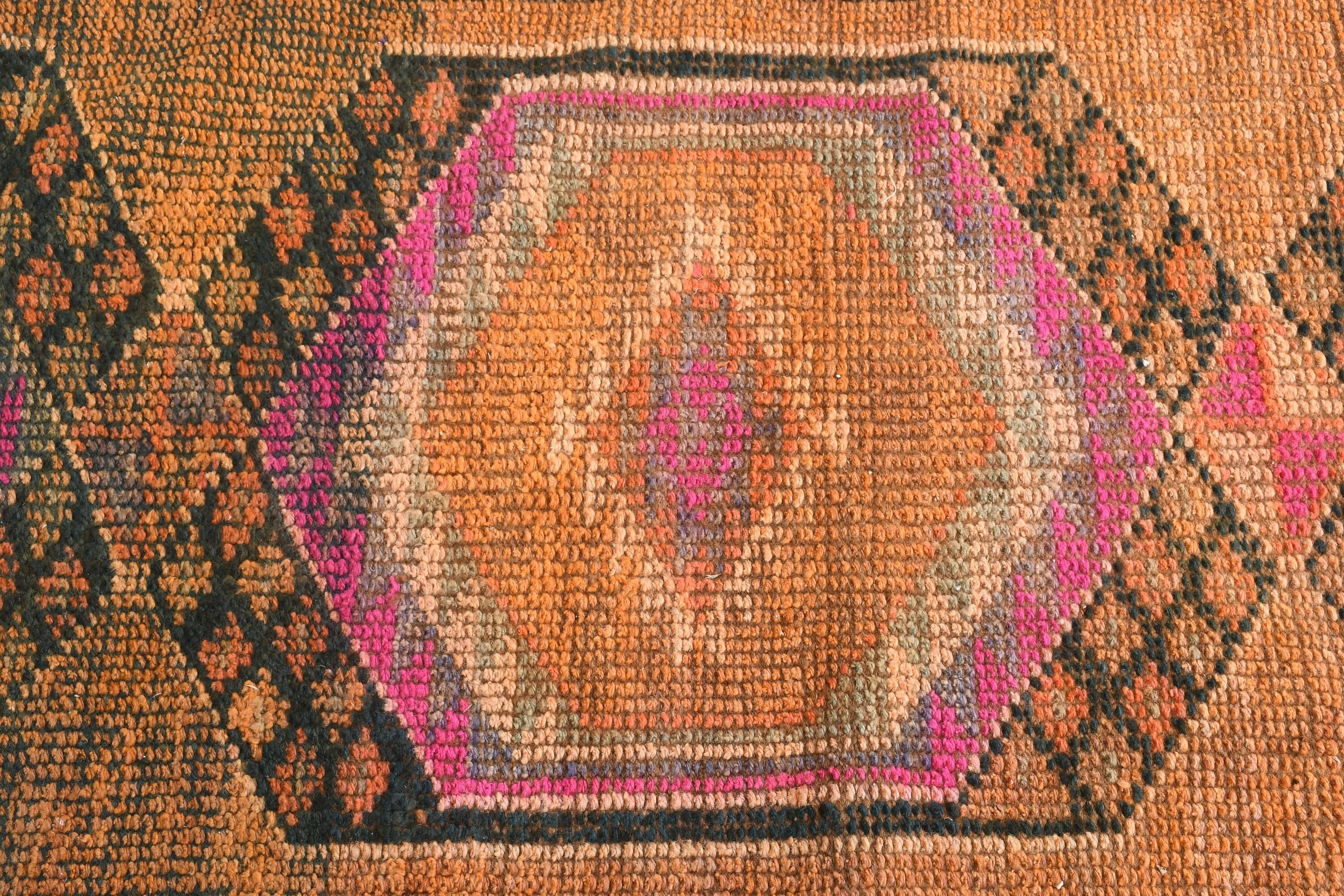 Yatak Odası Halısı, Merdiven Halıları, 2.5x10.6 ft Yolluk Halısı, Türk Halıları, Yer Halısı, Pembe Yer Halısı, Koridor Halısı, Mutfak Halısı, Vintage Halılar