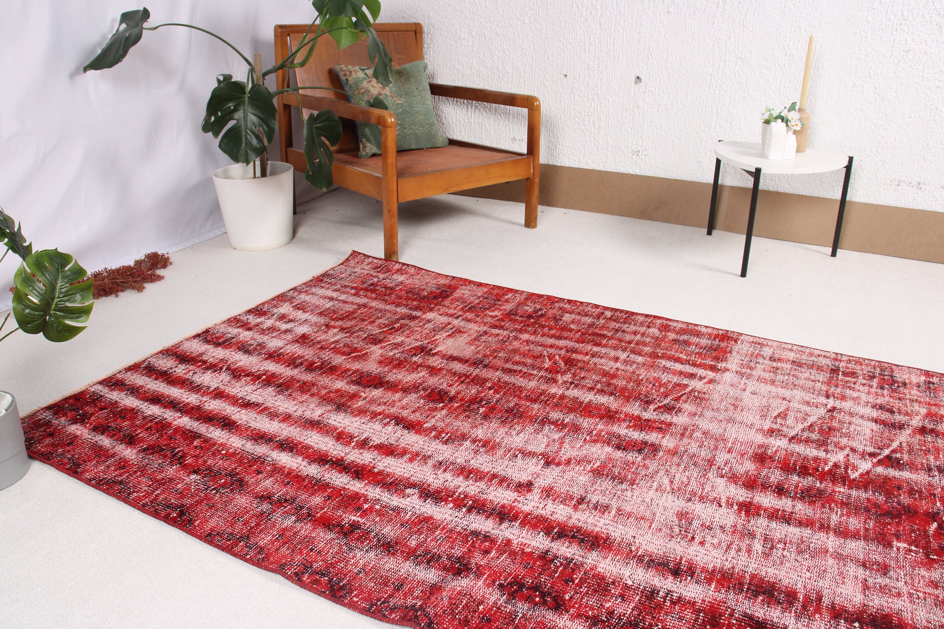 Luxury Rugs, Vintage Rug, Indoor Rug, Vintage Decor Rug, 4.3x7.3 ft Area Rugs, Flatweave Rug, Turkish Rugs, Red Statement Rug, Kitchen Rug