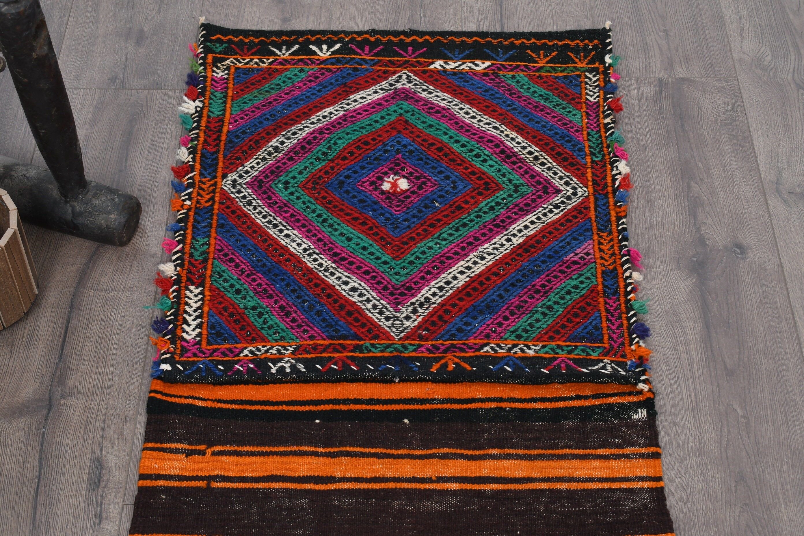 Havalı Halı, Anadolu Halısı, Türk Halısı, 1.9x5.8 ft Runner Halısı, Gökkuşağı Antika Halılar, Vintage Halılar, Kilim, Koridor Halıları, Mutfak Halıları, Eski Halı