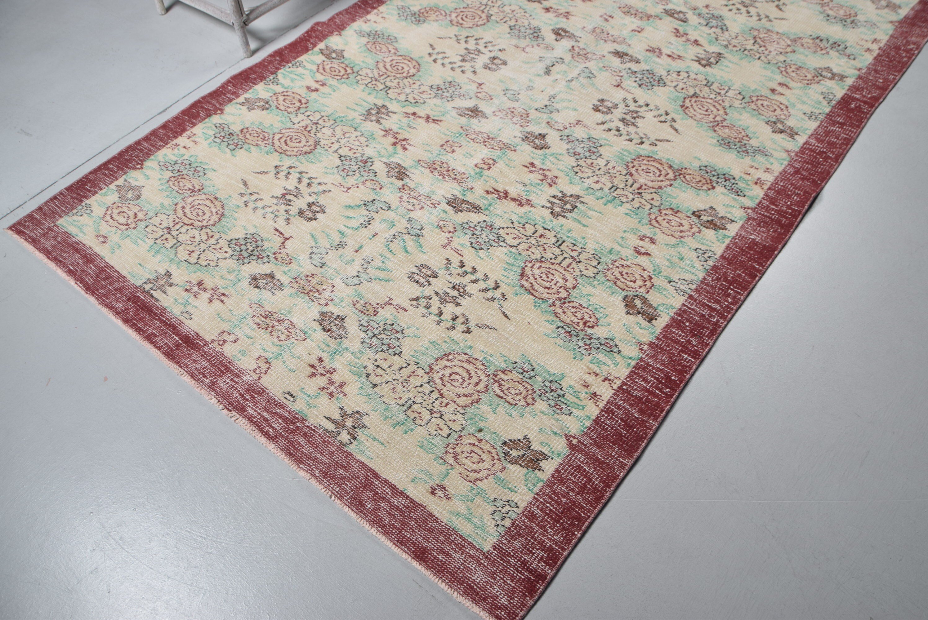 Purple Oriental Rug, Turkish Rugs, Moroccan Rug, Living Room Rugs, Dining Room Rugs, Wool Rugs, Dorm Rug, Vintage Rug, 5.2x8.4 ft Large Rug