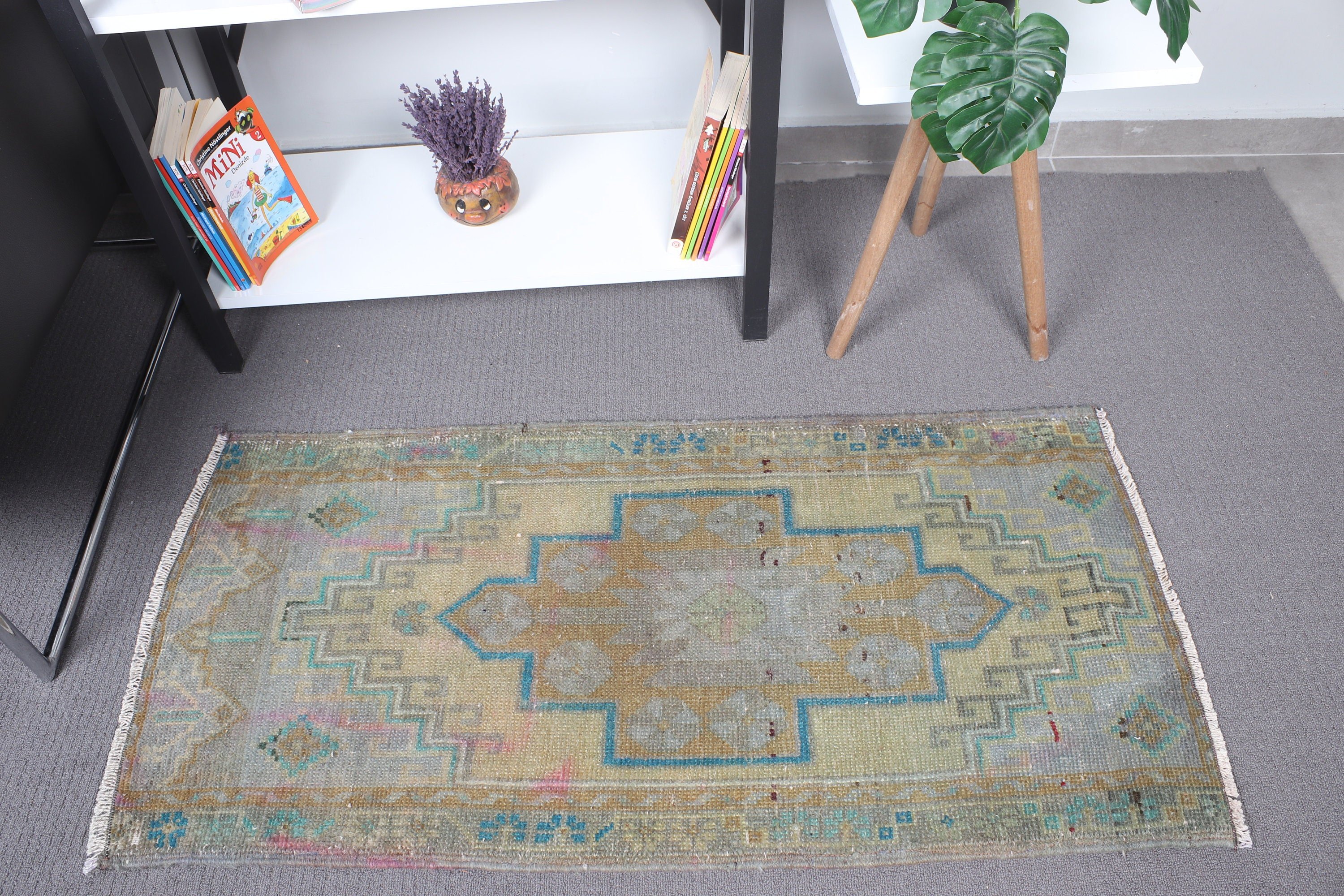 Geometric Rug, Small Vintage Rug, Nursery Rugs, Vintage Rug, Turkish Rug, Organic Rug, Green  1.7x3.6 ft Small Rug, Modern Rug