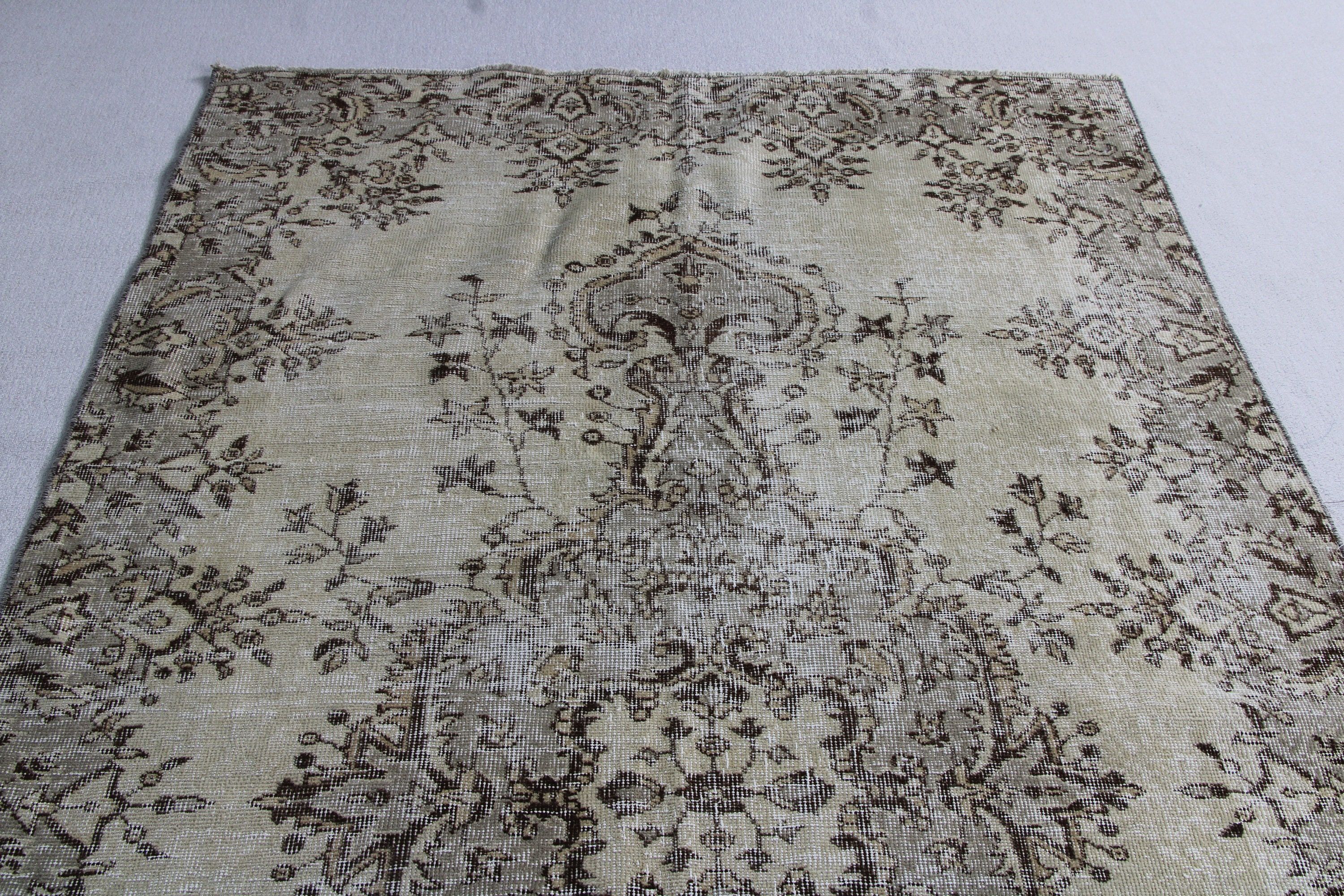 Büyük Oushak Halıları, Vintage Halılar, Bej 4.9x8.7 ft Büyük Halı, Yatak Odası Halısı, Türk Halısı, Ofis Halıları, Havalı Halılar, Fas Halıları