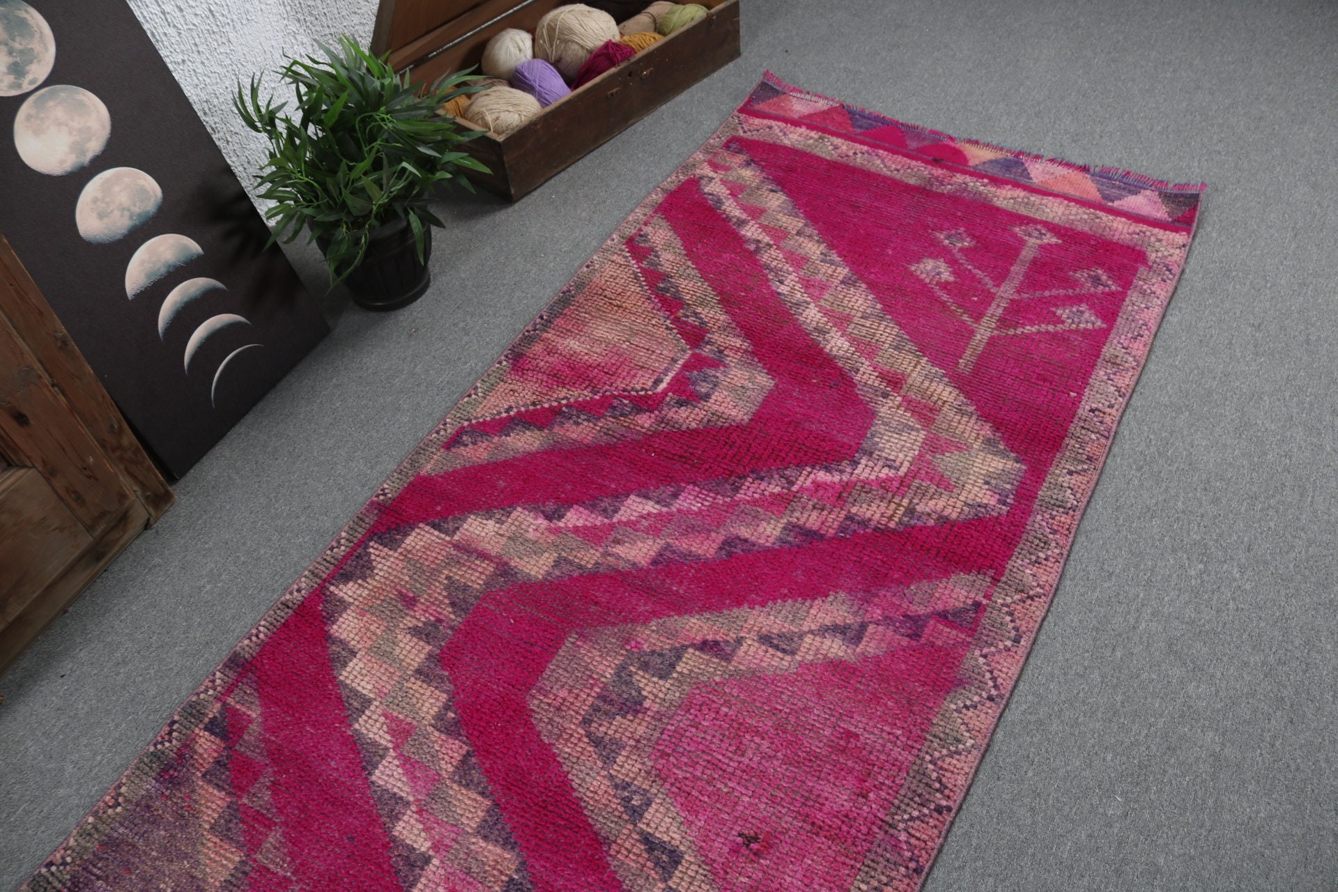 Geometrik Halı, 3.3x11.7 ft Yolluk Halı, Anadolu Halısı, Pembe Fas Halısı, Koridor Halısı, Vintage Halı, Uzun Yolluk Halısı, Türk Halısı, Yer Halısı