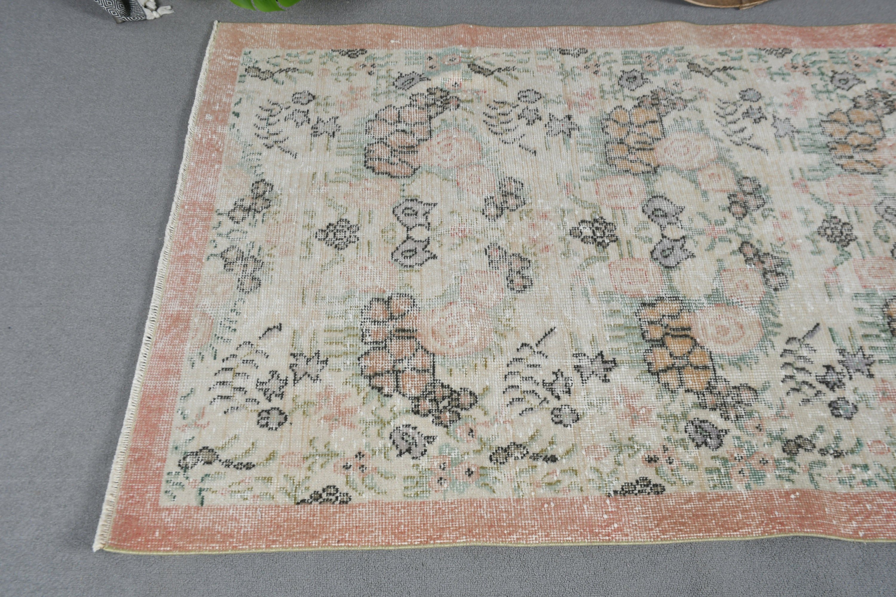 Vintage Rug, Floor Rug, Oriental Rugs, Kitchen Rug, Turkish Rugs, 3.7x6.5 ft Area Rug, Outdoor Rug, Nursery Rug, Beige Bedroom Rug