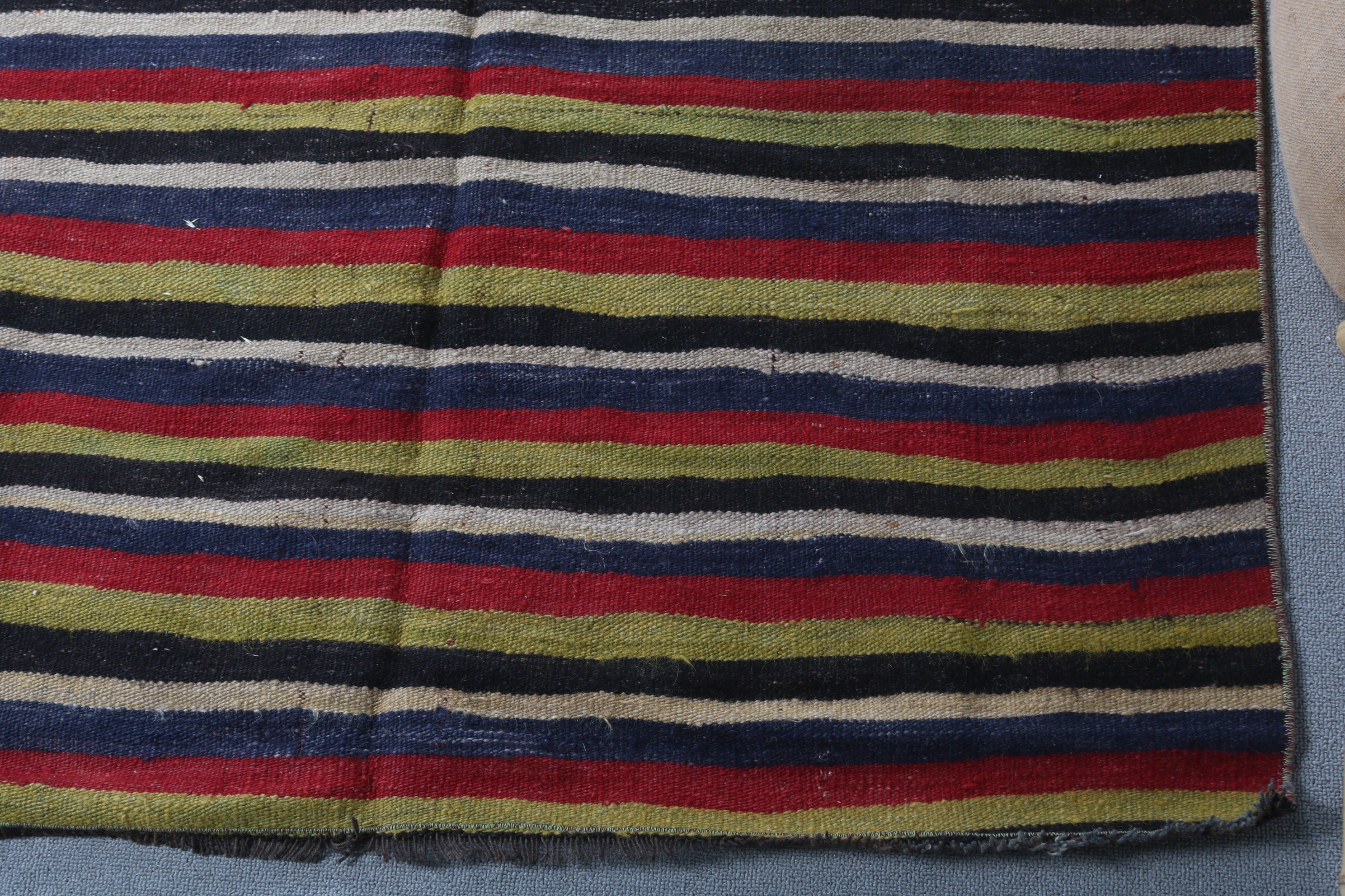 Merdiven Halıları, Anadolu Halıları, Yeşil Yatak Odası Halısı, Eski Halı, Koridor Halısı, Vintage Halı, 3.7x11.7 ft Runner Halısı, Kilim, Türk Halısı, Yatak Odası Halıları