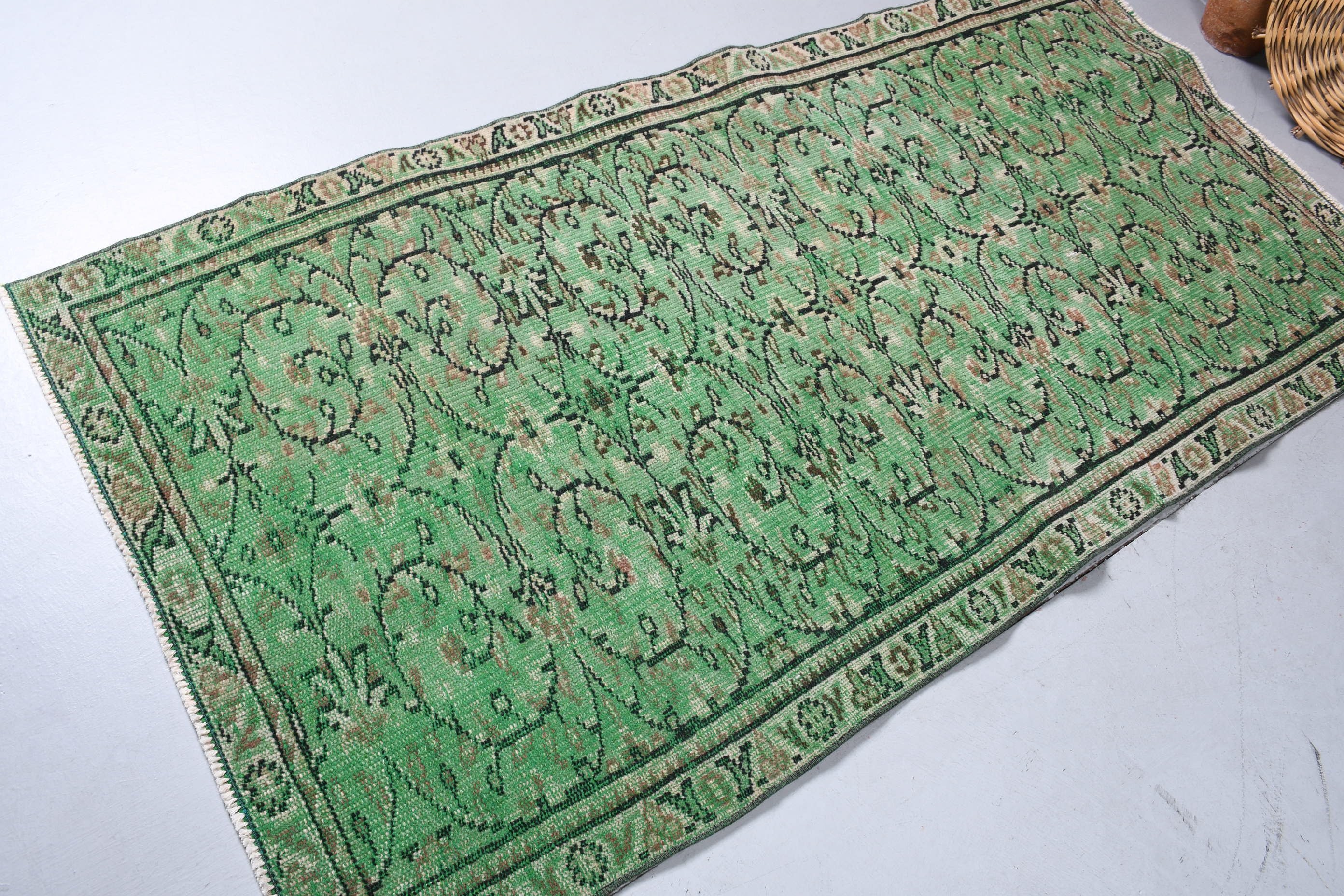 Türk Halıları, Yatak Odası Halıları, Mutfak Halısı, Yeşil Yün Halı, 3,1x6,2 ft Accent Halı, Vintage Halılar, Yurt Halısı, Soğuk Halı, Yer Halısı, Giriş Halıları