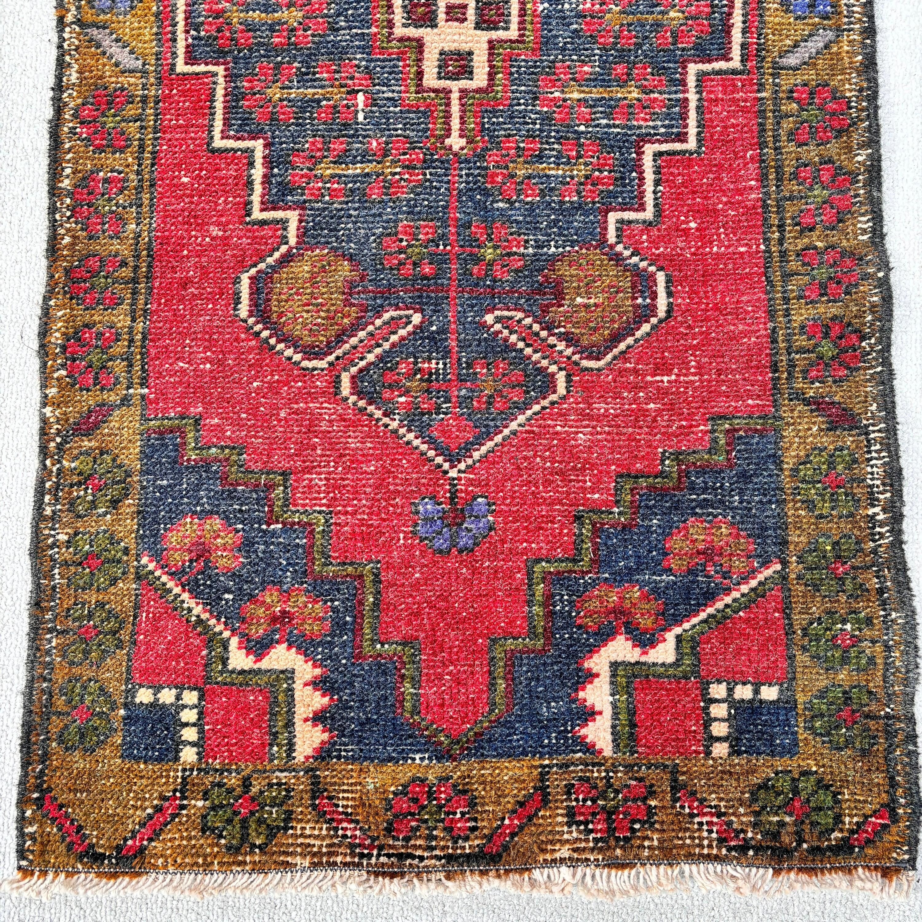 Geometrik Halılar, Türk Halısı, 1.7x3.4 ft Küçük Halı, Çocuk Halıları, Mutfak Halıları, El Yapımı Halı, Vintage Halı, Kahverengi Geometrik Halı, Oushak Halıları