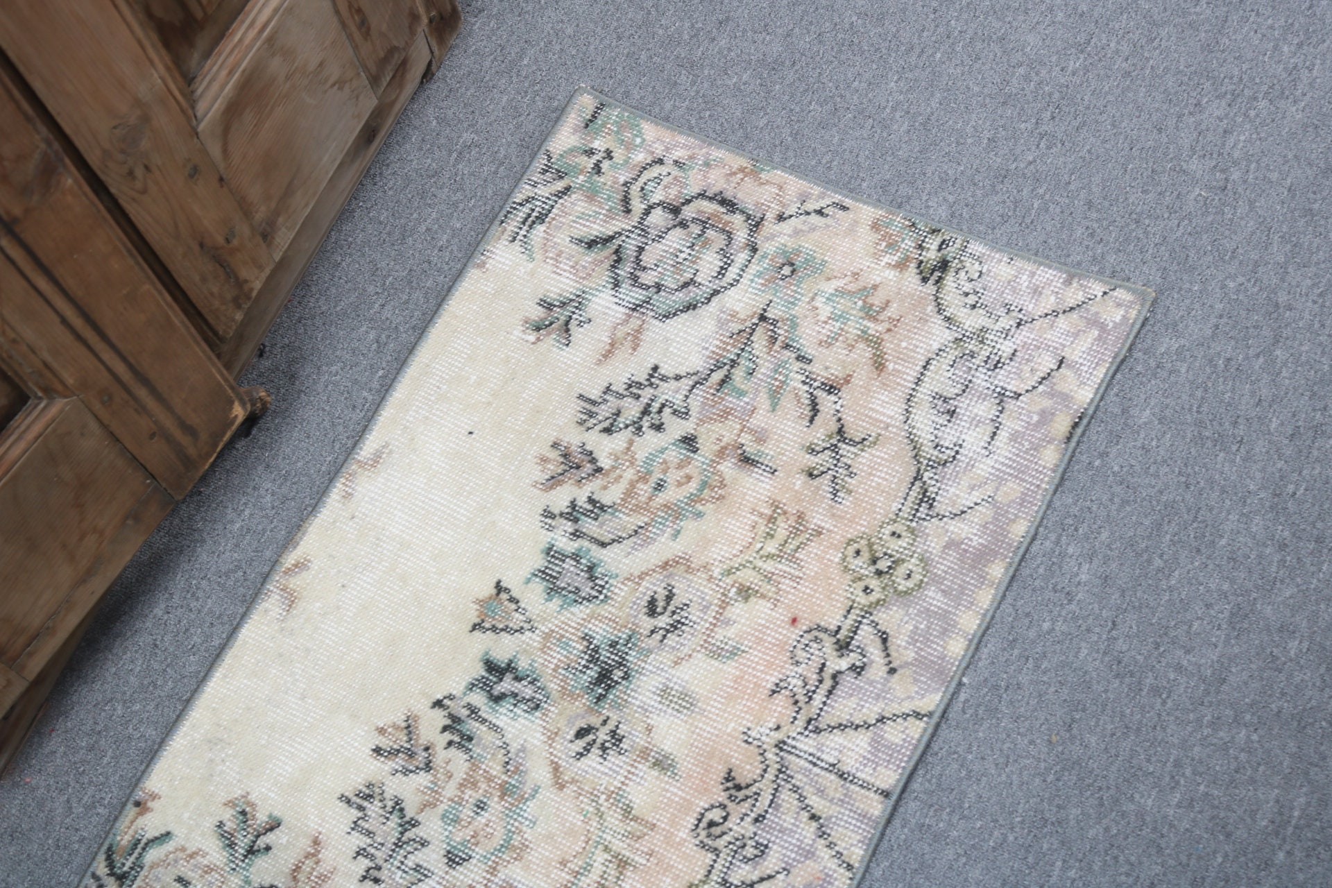 Nursery Rug, Rugs for Bath, Vintage Rugs, Floor Rugs, Bedroom Rug, Oriental Rug, Turkish Rug, Beige  1.6x3.3 ft Small Rugs