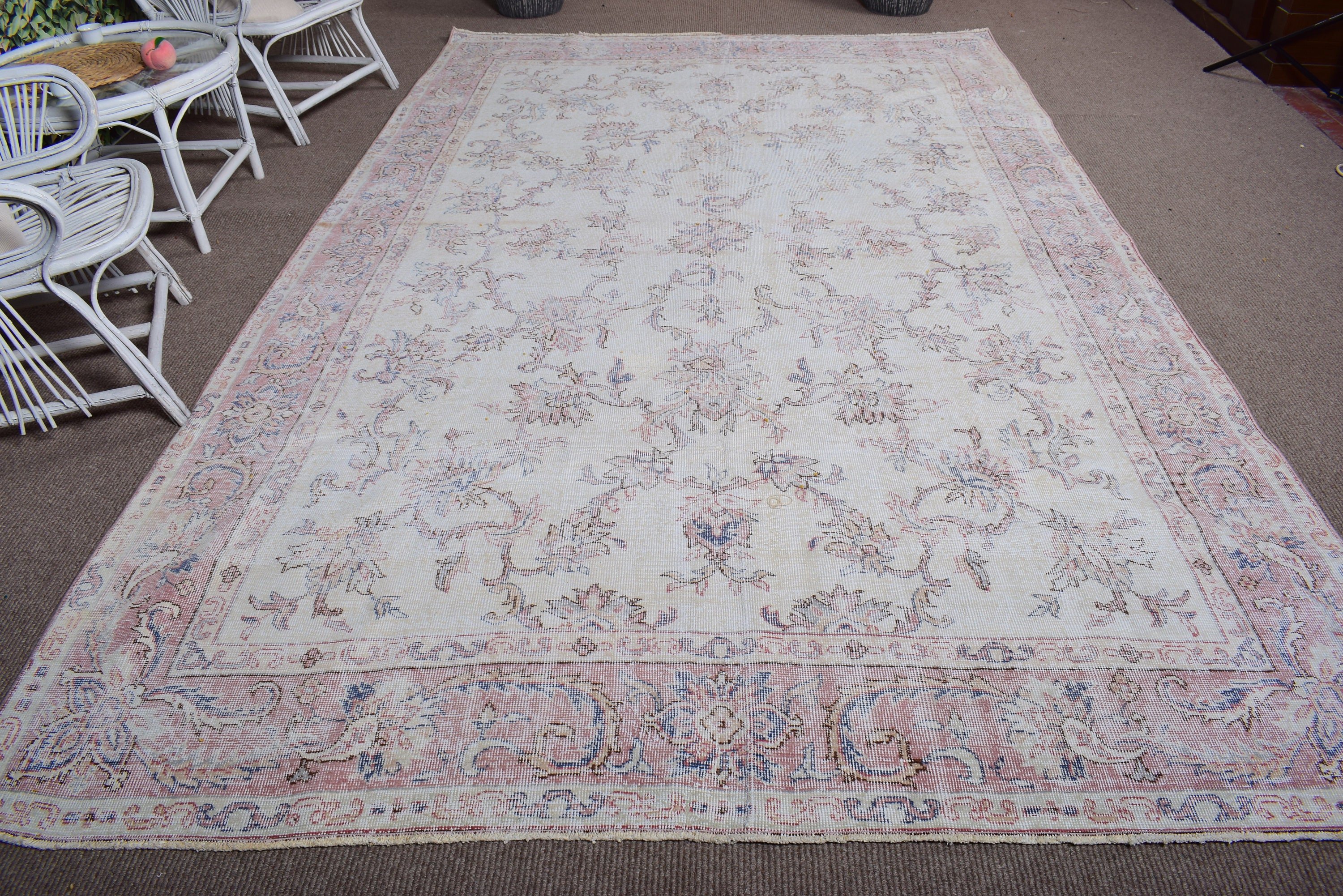 Vintage Rug, 7.3x11.2 ft Oversize Rug, Beige Antique Rug, Anatolian Rug, Turkish Rugs, Living Room Rug, Boho Rugs, Oversize Vintage Rug