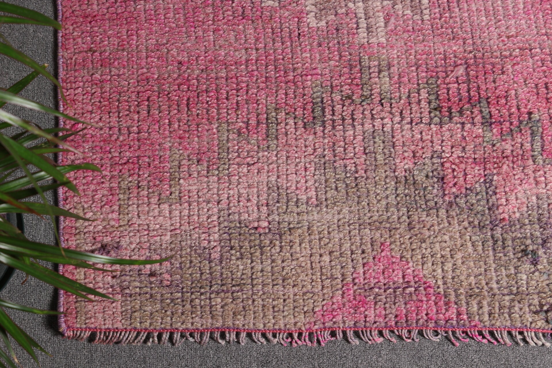 Rugs for Bedroom, Nursery Rugs, Custom Rug, Turkish Rugs, Oushak Rug, 2.8x5.6 ft Accent Rugs, Pink Bedroom Rug, Vintage Rugs