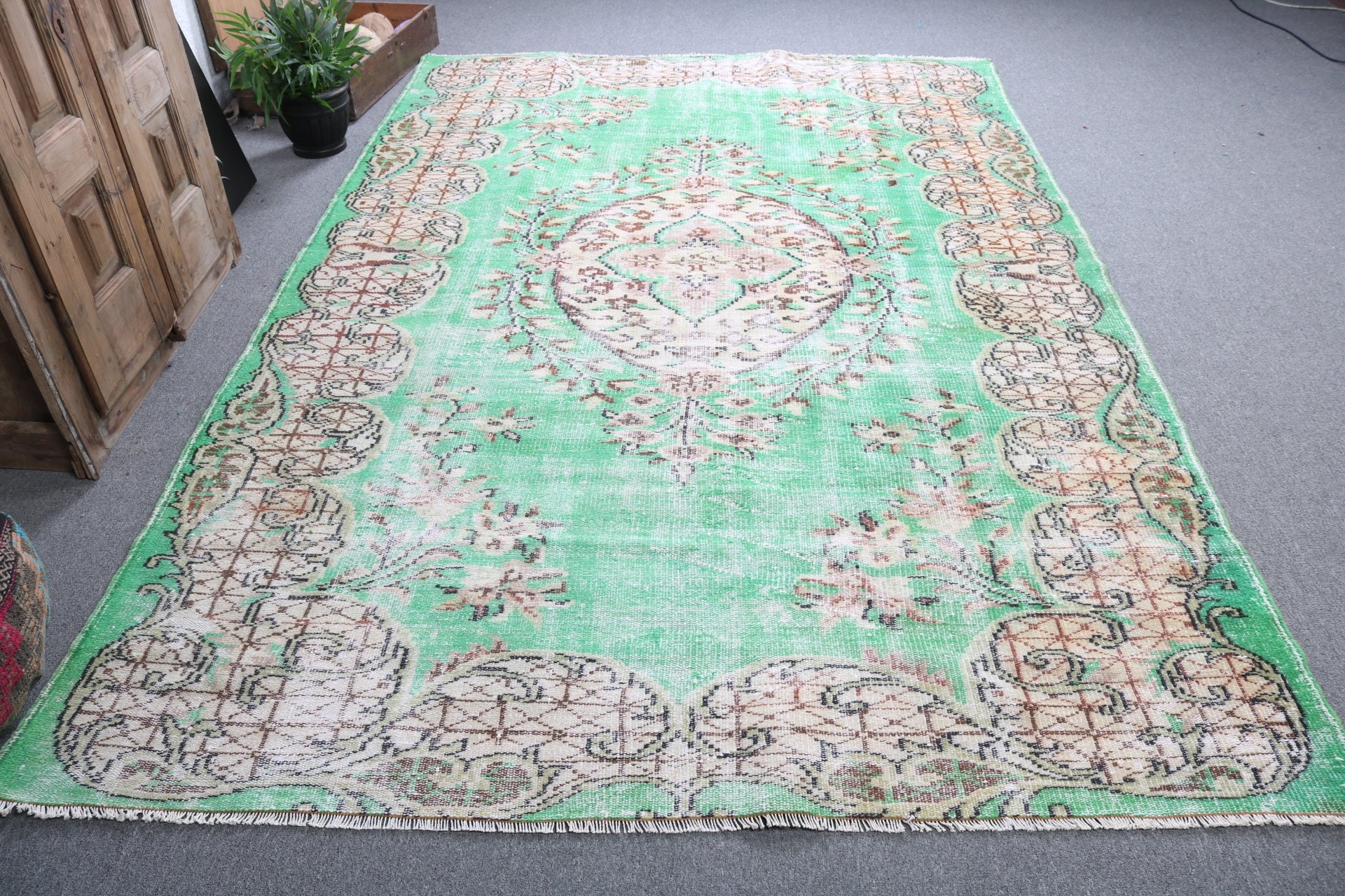 Vintage Halılar, Nötr Halılar, Oturma Odası Halıları, Büyük Vintage Halılar, Türk Halıları, Antika Halılar, 6.4x9.6 ft Büyük Halılar, Yeşil İfade Halıları