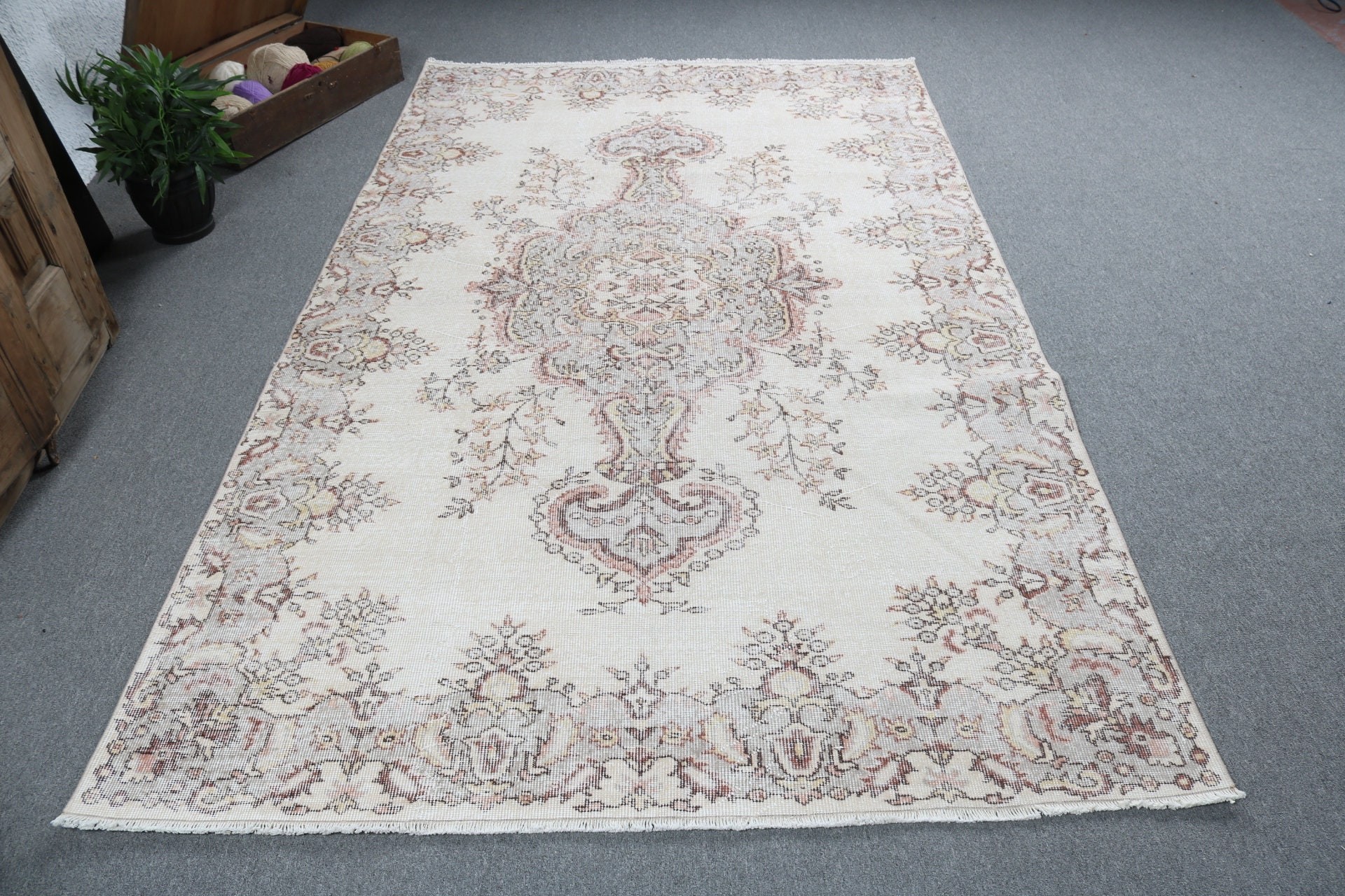 Beige Wool Rugs, Vintage Rugs, Bedroom Rug, Anatolian Rug, Large Boho Rugs, Kitchen Rugs, Artistic Rug, 5.4x9 ft Large Rugs, Turkish Rug