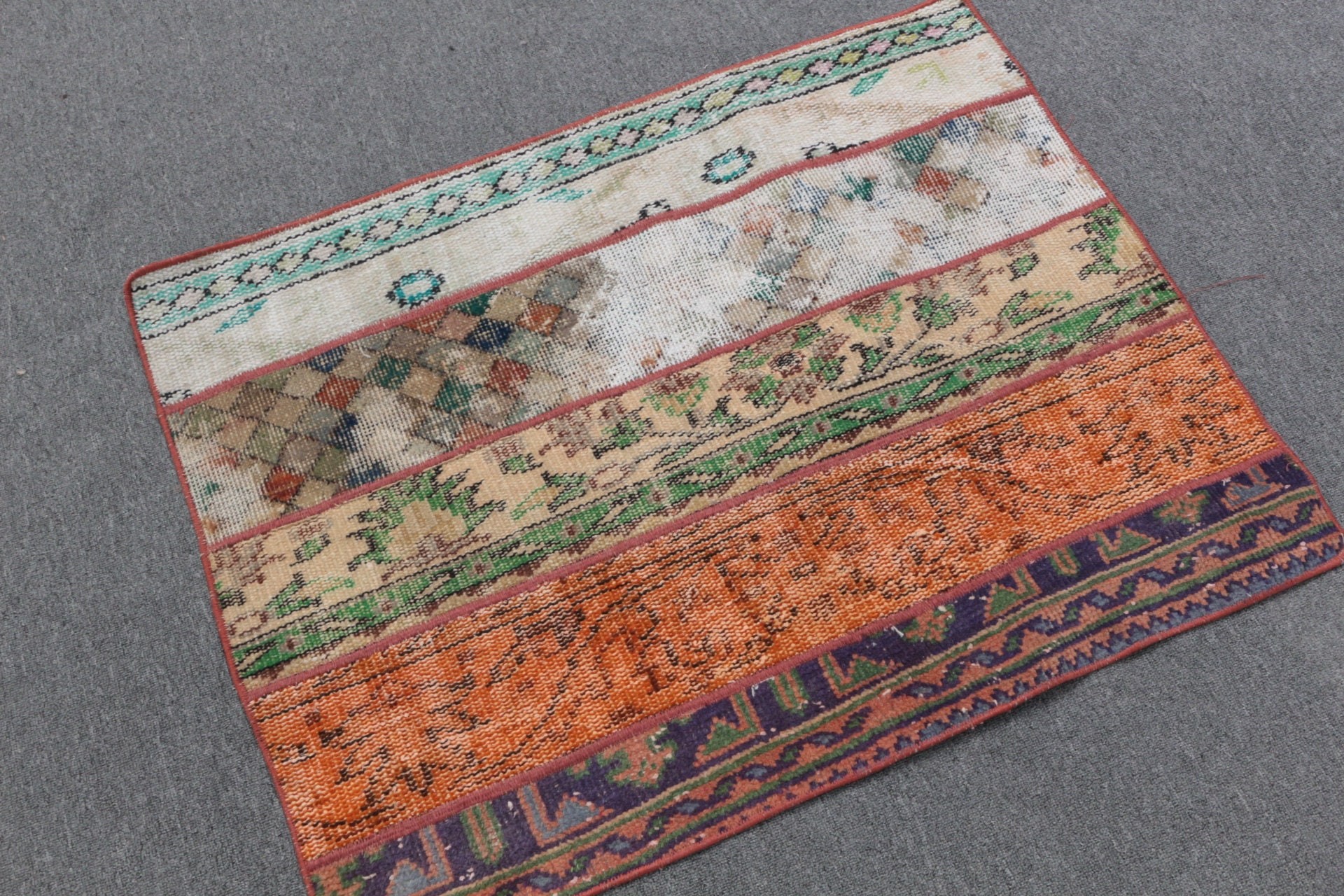 Kapı Paspas Halıları, 2.4x3.2 ft Küçük Halı, Vintage Halılar, Bej Oushak Halılar, Antika Halı, Mutfak Halısı, Fas Halıları, Türk Halısı, Organik Halılar