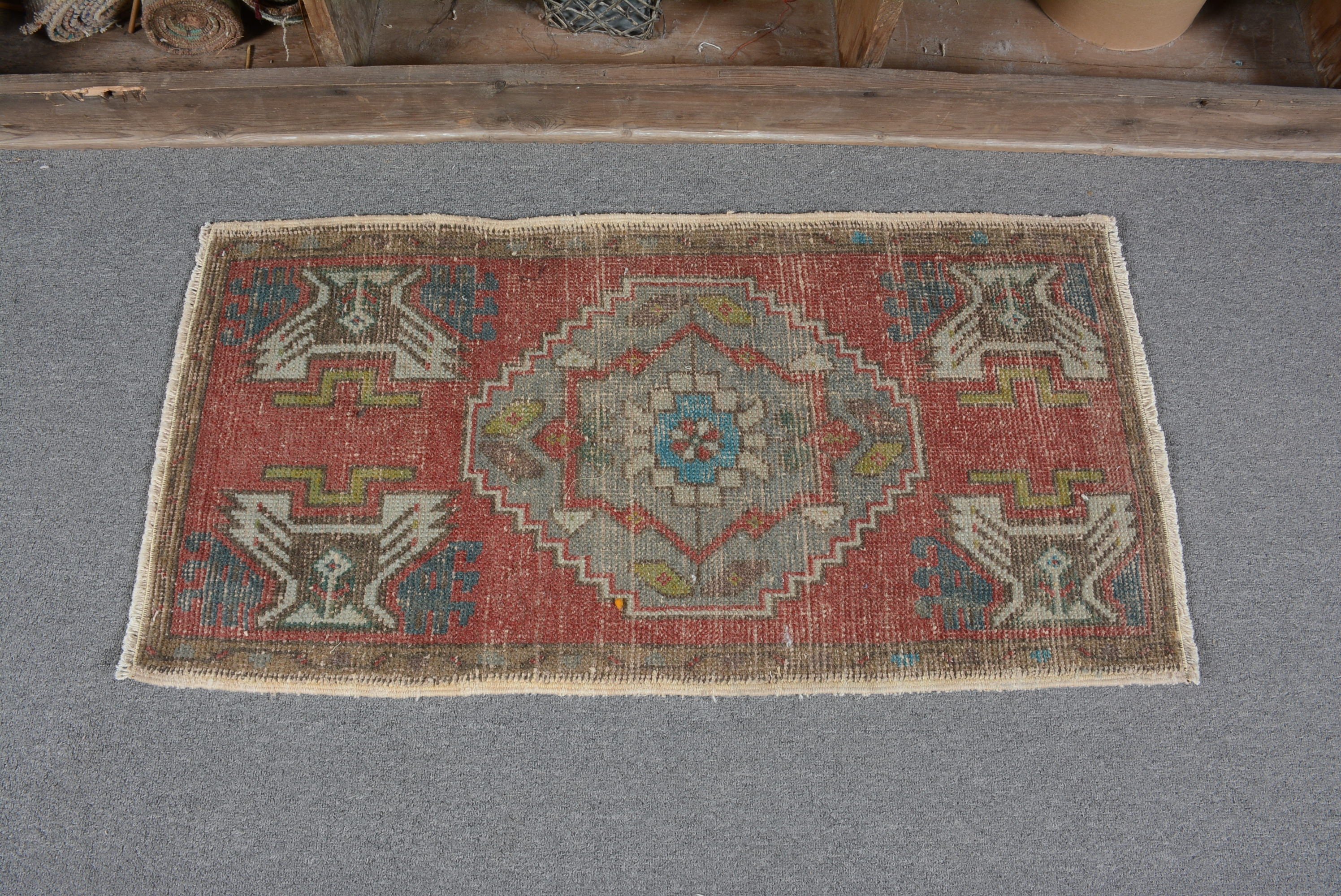 Vintage Halı, Giriş Halısı, Banyo Halıları, Kırmızı 1.7x3.2 ft Küçük Halı, Türk Halısı, Kapı Paspası Halıları, Oryantal Halılar, Havalı Halı