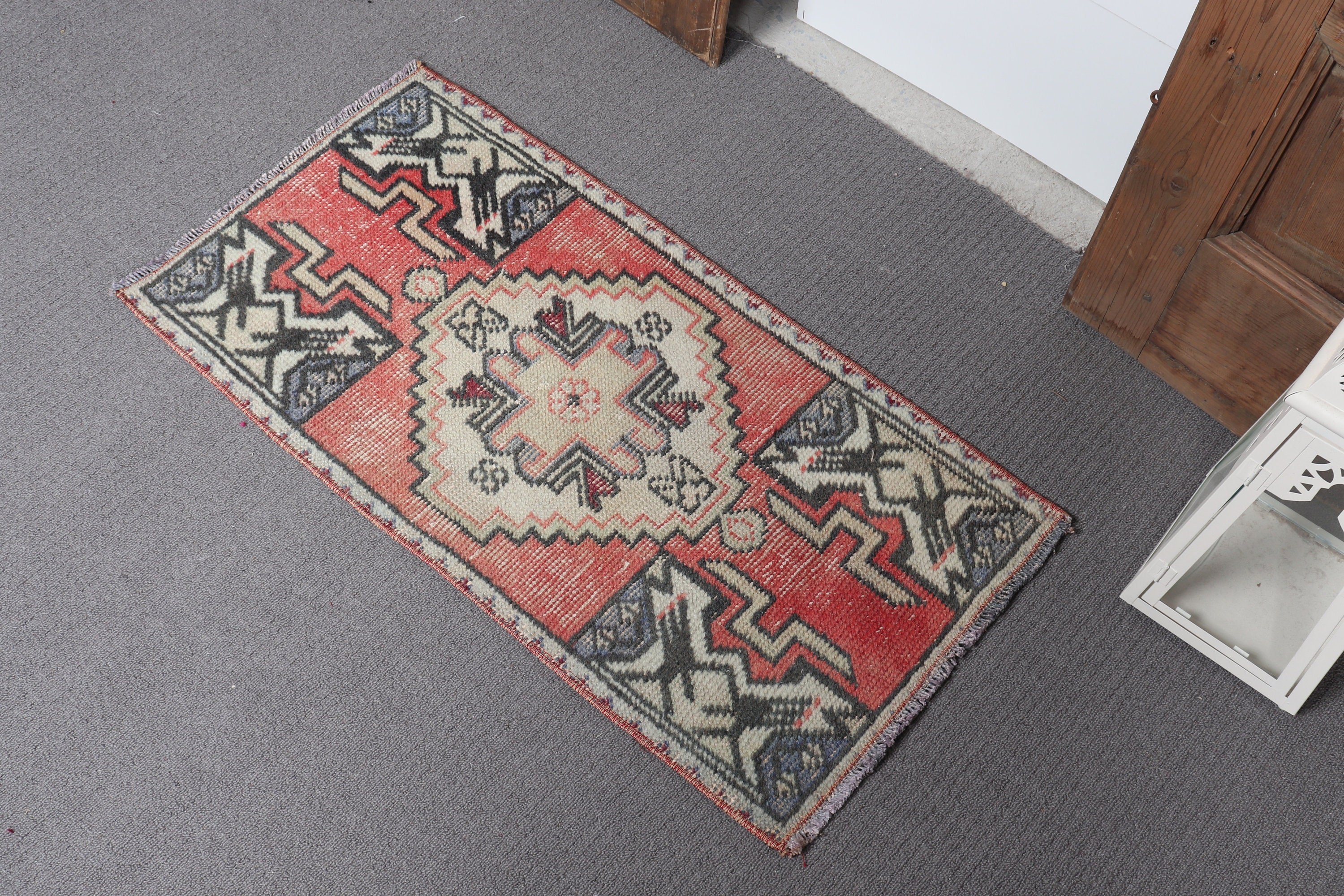 Vintage Rugs, Rugs for Bedroom, Red Antique Rug, Kitchen Rug, 1.3x2.7 ft Small Rug, Entry Rug, Turkish Rug, Oriental Rug, Antique Rug