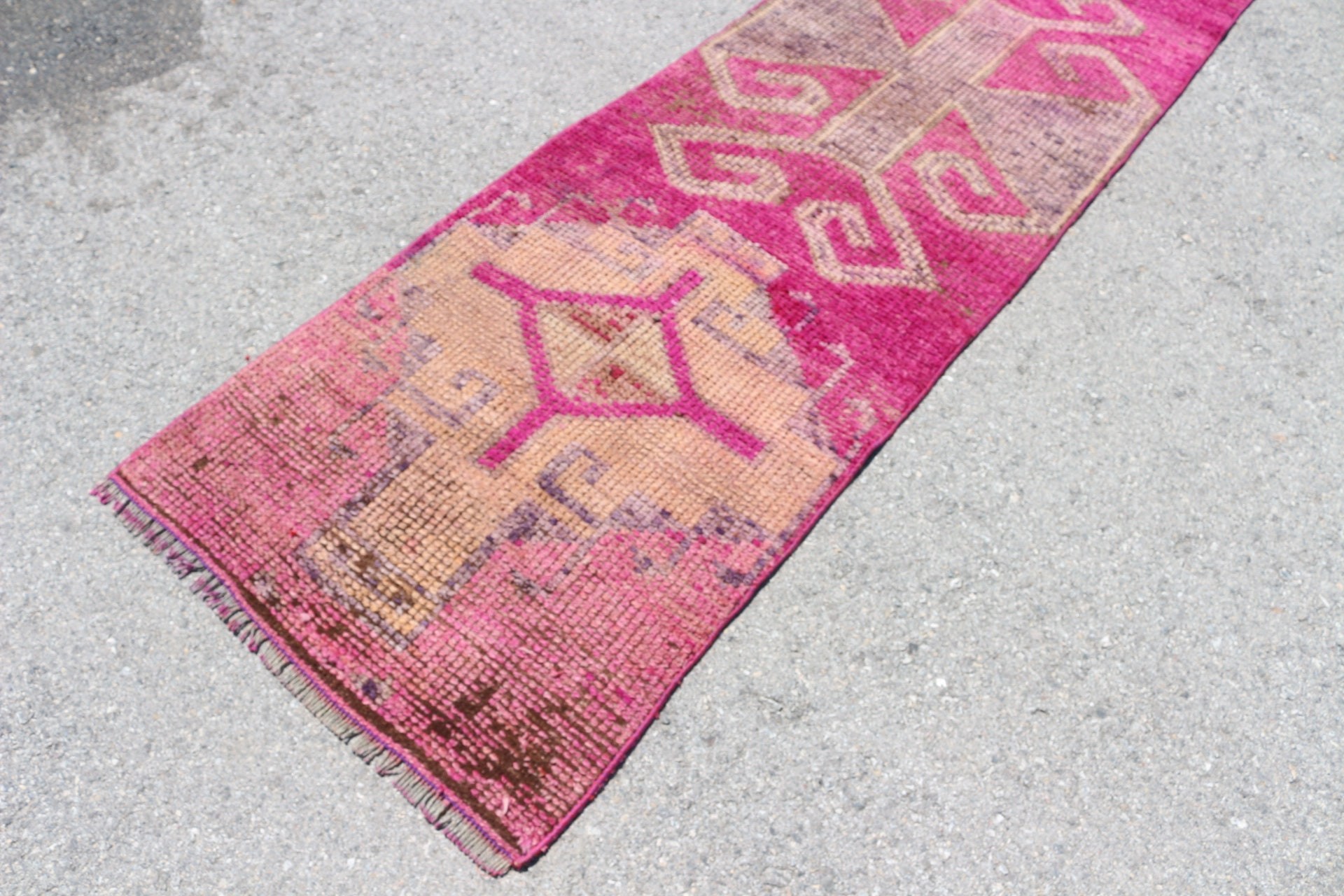 Runner Halıları, Vintage Halı, 2.6x9.7 ft Runner Halısı, Oushak Halısı, Türk Halıları, Merdiven Halısı, Antika Halı, Pembe Oushak Halıları, Koridor Halısı