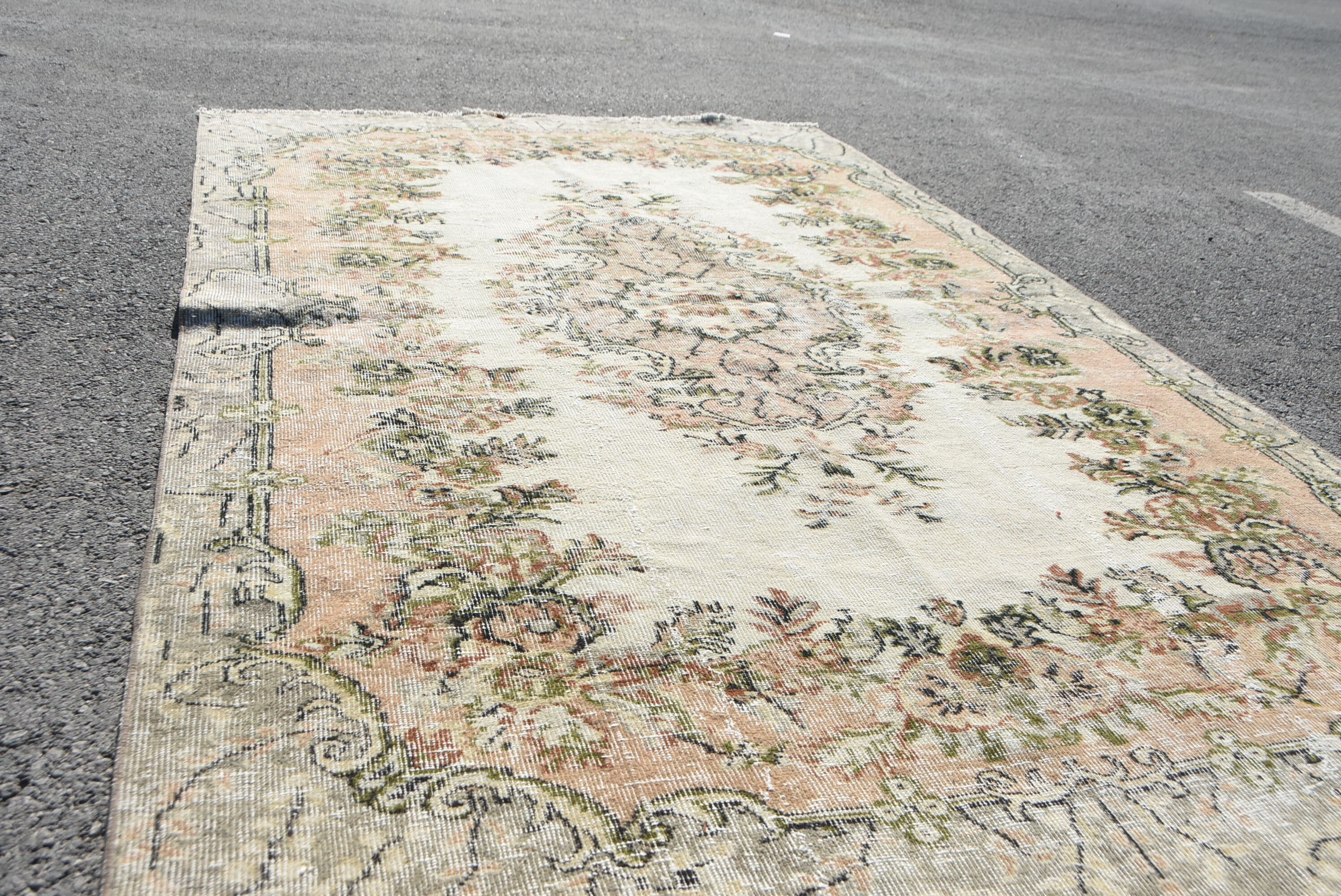 Moroccan Rug, Vintage Rug, Beige  5.6x9 ft Large Rug, Living Room Rugs, Turkish Rug, Boho Rugs, Bedroom Rug