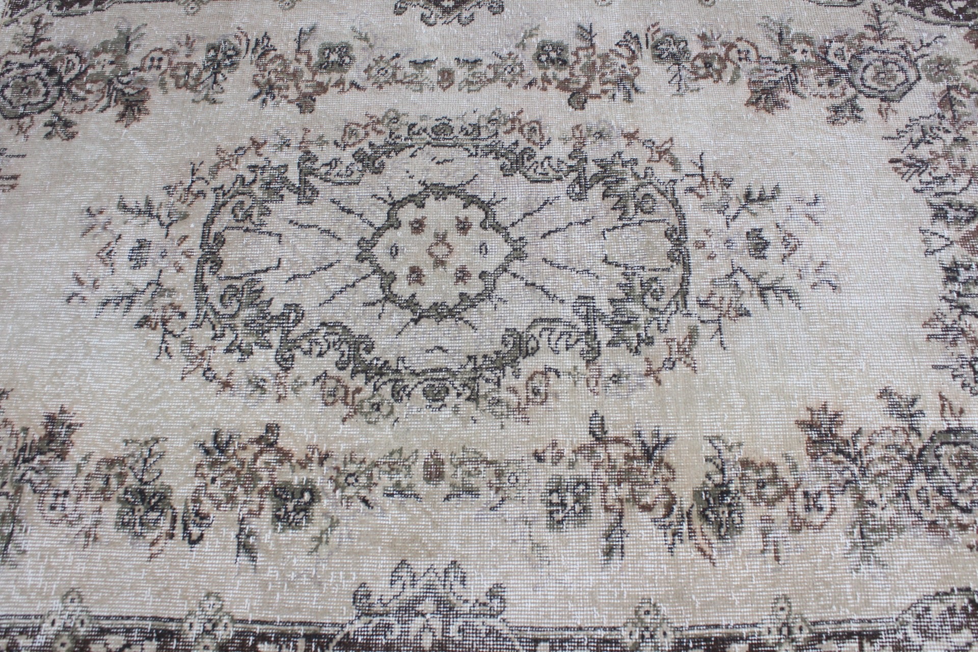 Anatolian Rug, Vintage Rug, Antique Rug, Beige Home Decor Rug, Turkish Rugs, Office Rugs, Nursery Rug, 3.9x6 ft Accent Rug, Bedroom Rug